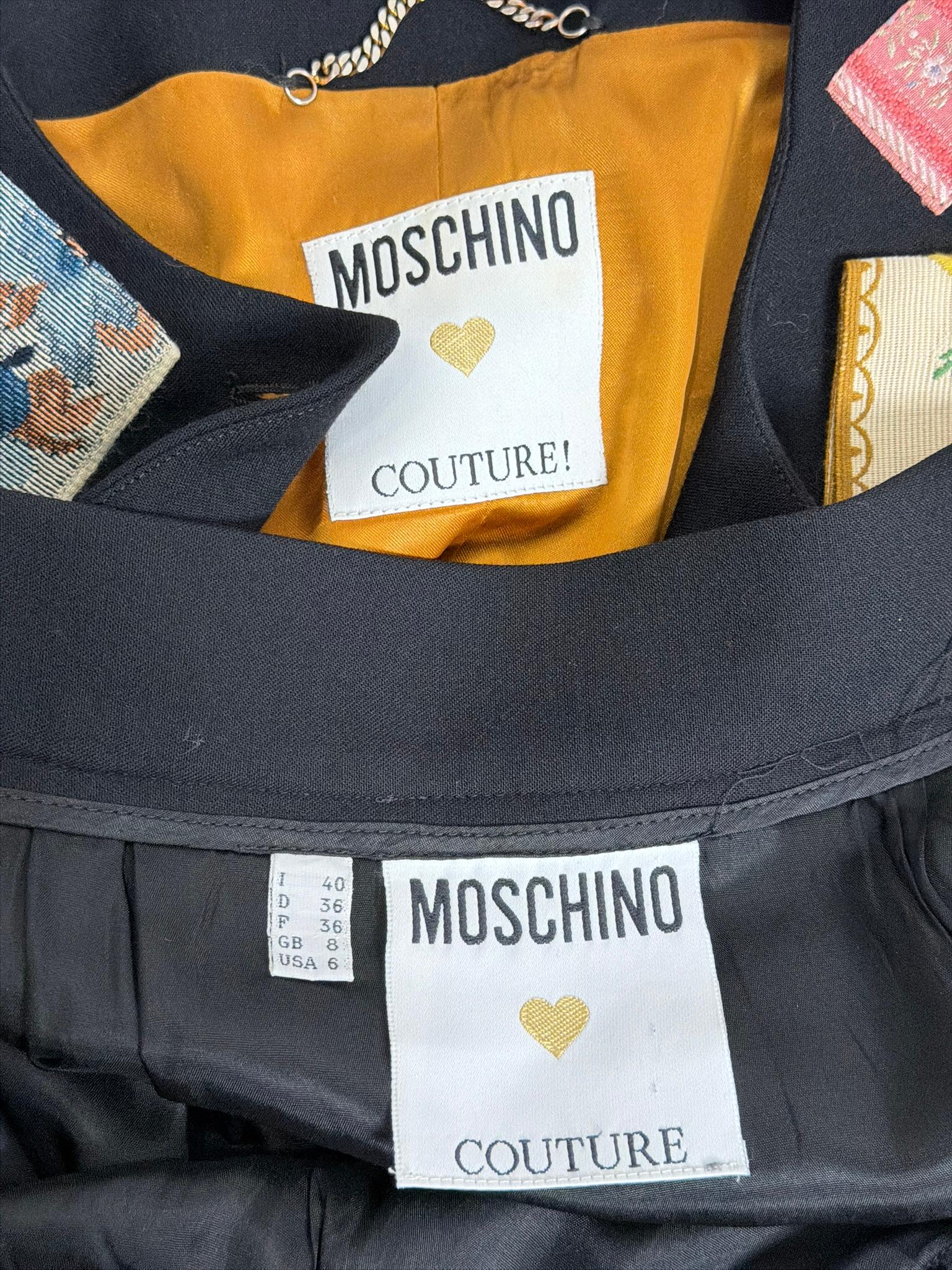 Ensemble veste à patch et jupe point d'interrogation Moschino Couture automne 1988 en vente 6
