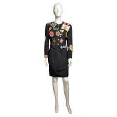 Moschino Couture Autunno 1988 - Giacca con patch e gonna con punto di domanda