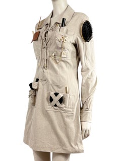 Moschino Couture Fall 2021 Look 30 Safari makeup jacket