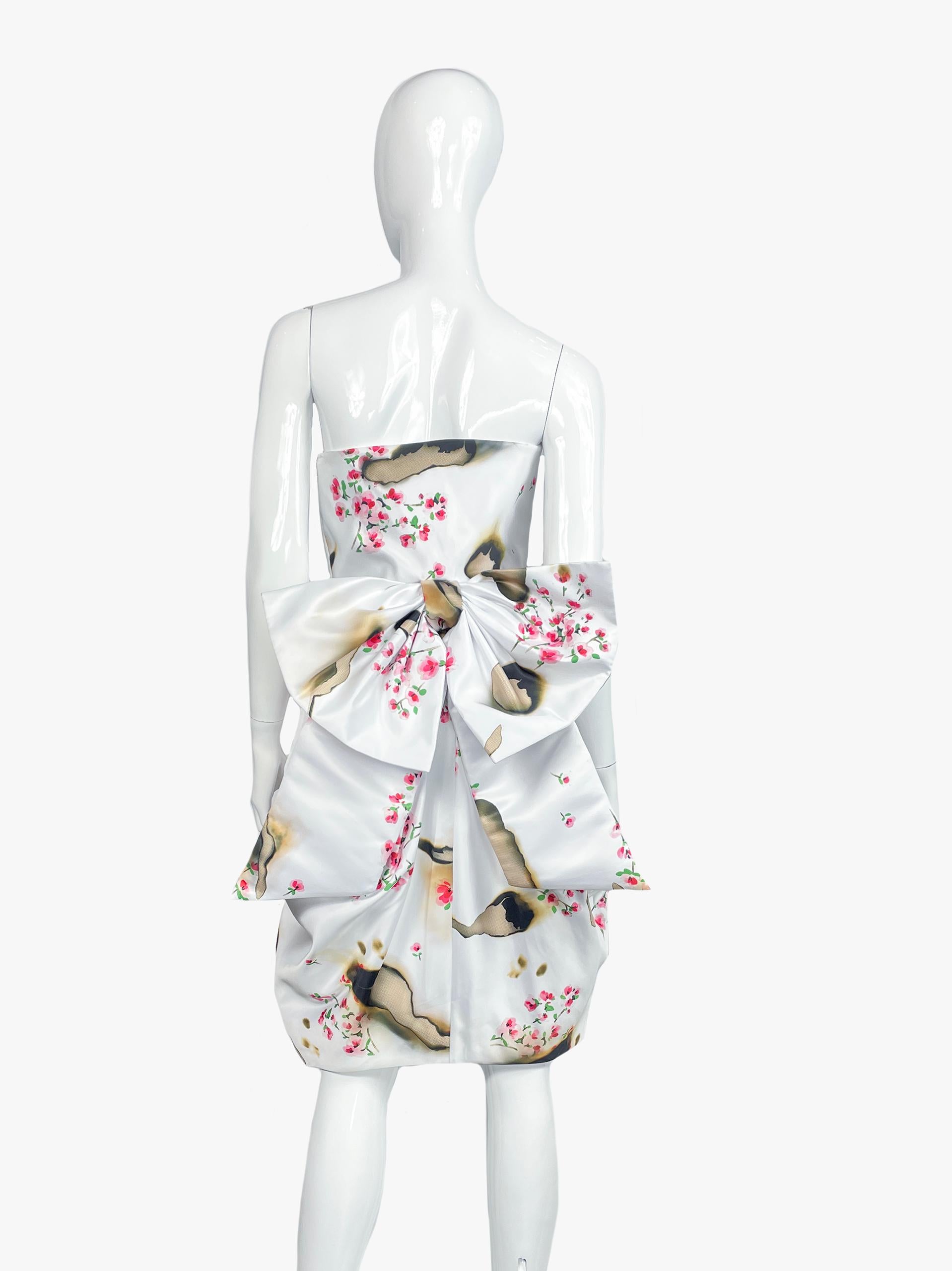 Moschino Couture Floral Print Dress, 2000s For Sale 1