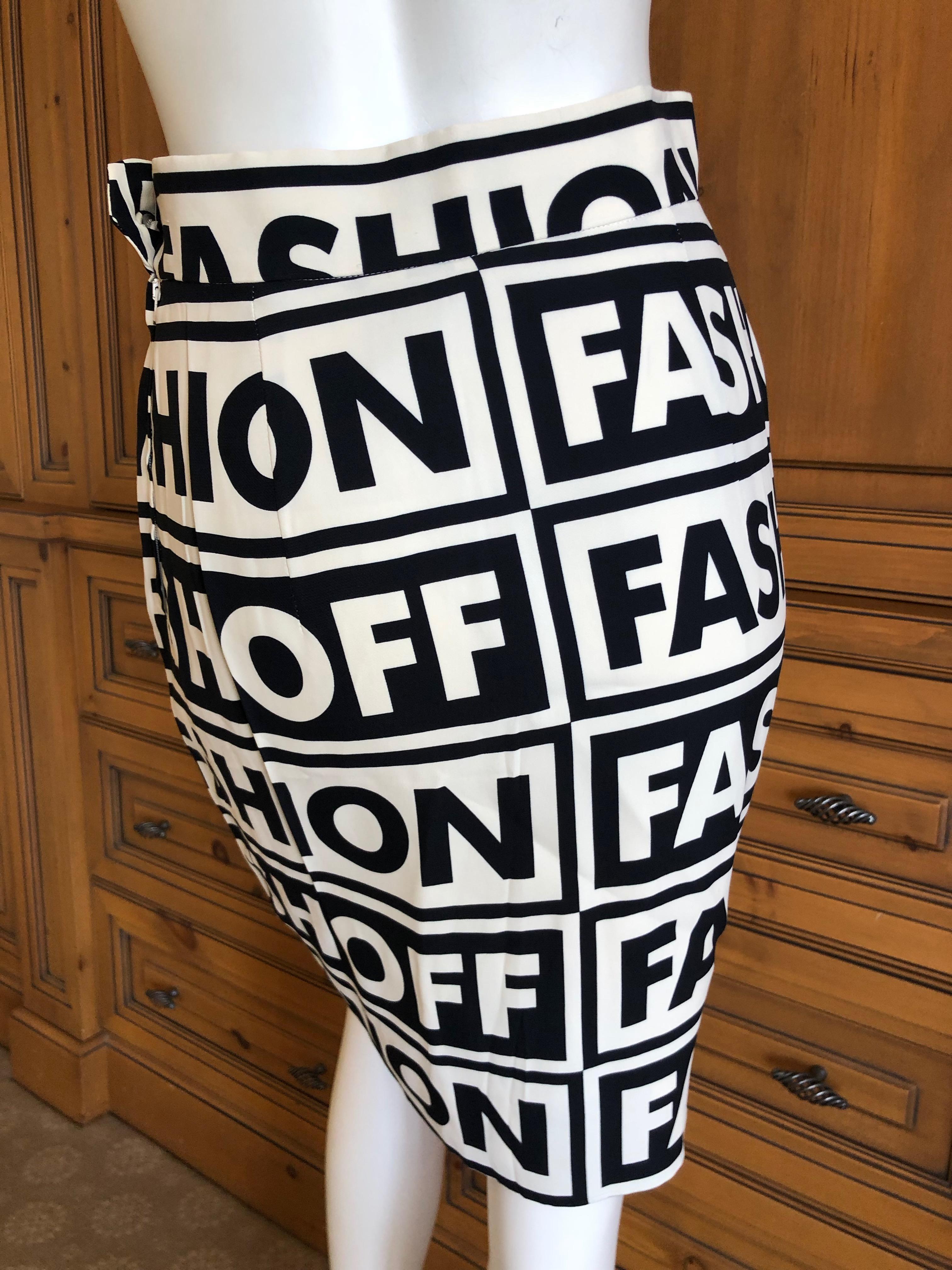 Moschino Couture Iconic 1990 Museum Exhibited Fashion Fashoff Mini Skirt  For Sale 1