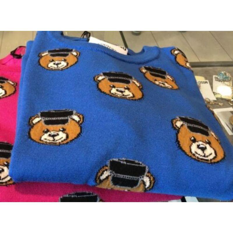 Moschino Couture Jeremy Scott All Over Teddy Bears Policeman Blue Wool Sweater In New Condition For Sale In Palm Springs, CA