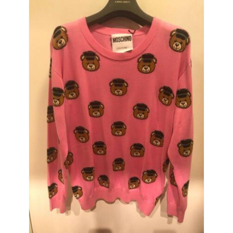 Moschino Couture Jeremy Scott All Over Teddy Bears Policeman Pink Sweater 36 IT In New Condition For Sale In Palm Springs, CA