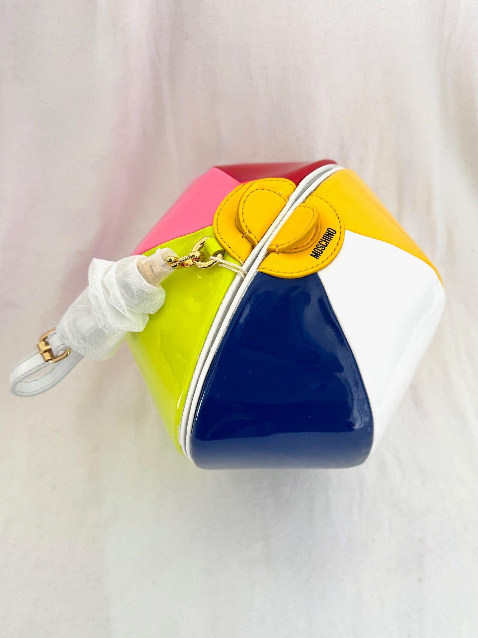 MOSCHINO Couture Jeremy Scott pochette avec sphères multicolores et boules de plage Neuf - En vente à Los Angeles, CA