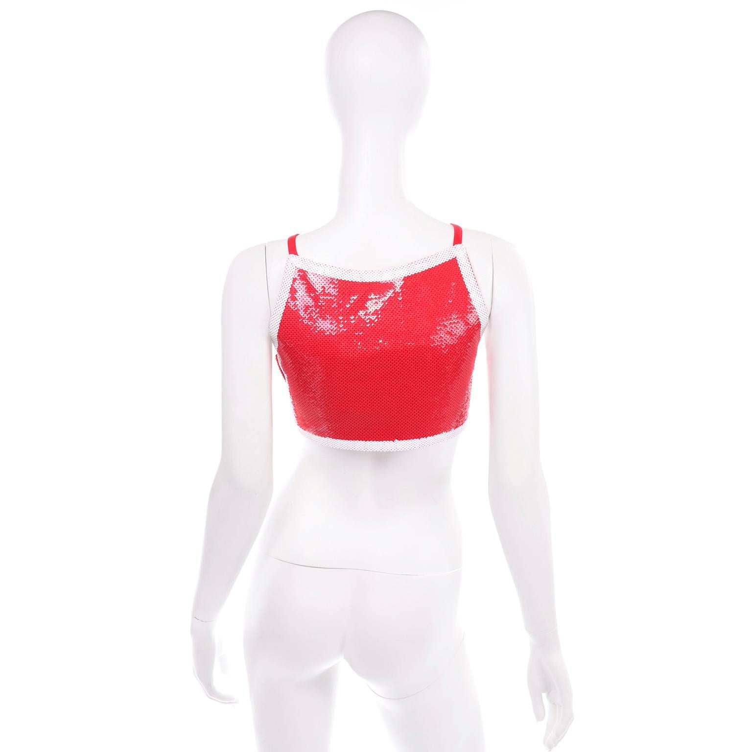 Moschino Couture Jeremy Scott Shop Zeichen Rot & Weiß Pailletten Laufsteg Crop Top 1