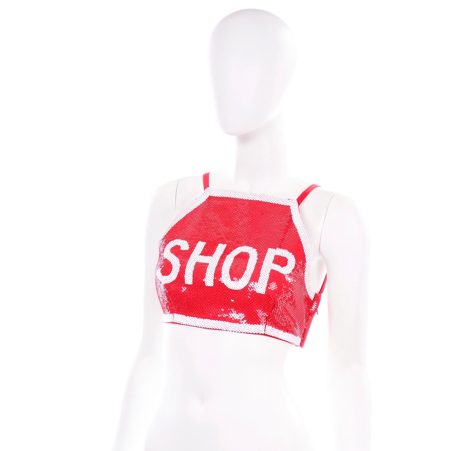 Moschino Couture Jeremy Scott Shop Zeichen Rot & Weiß Pailletten Laufsteg Crop Top 2