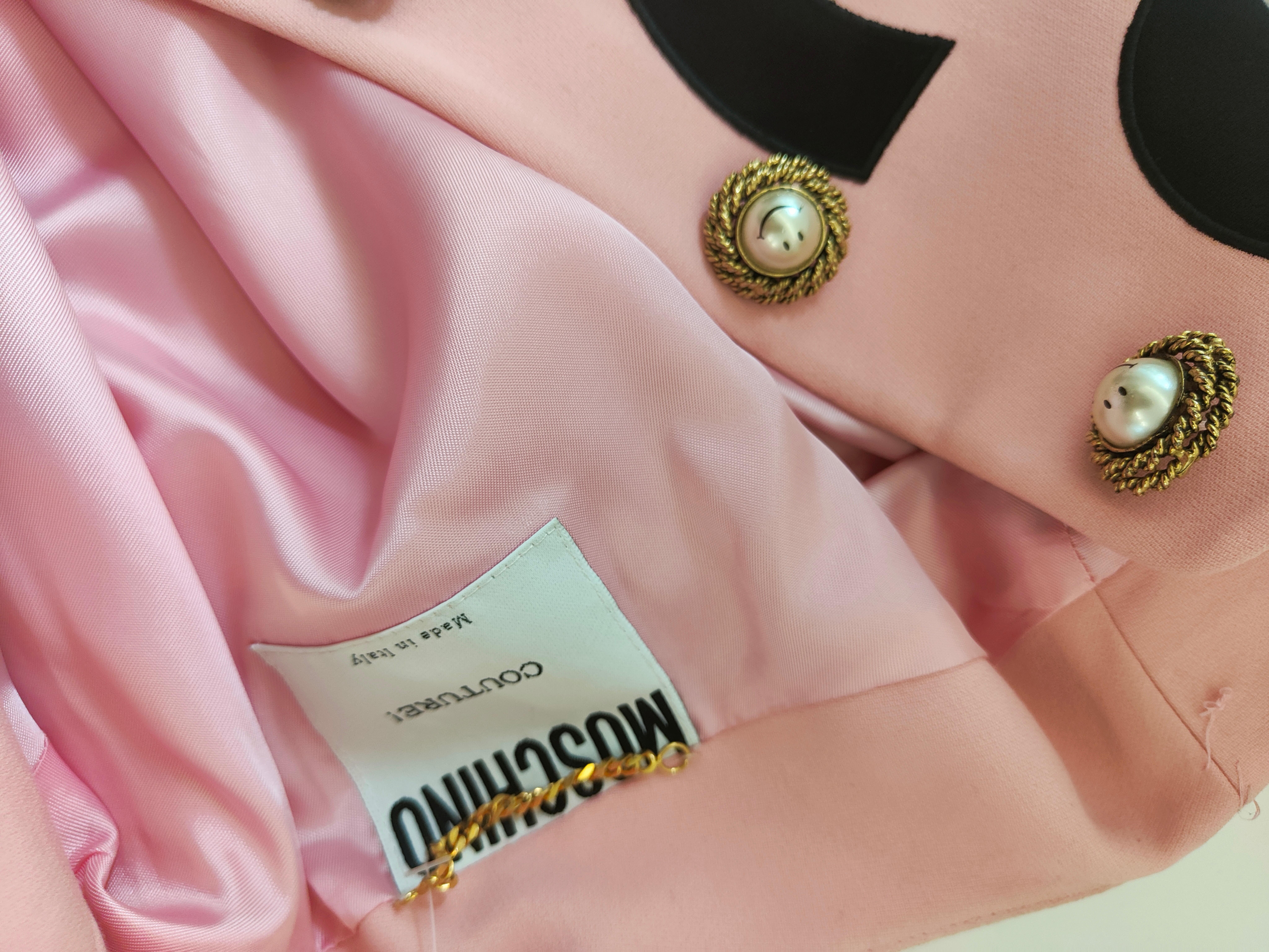 Moschino couture Pink smiley bottons jacket In Excellent Condition In Capri, IT