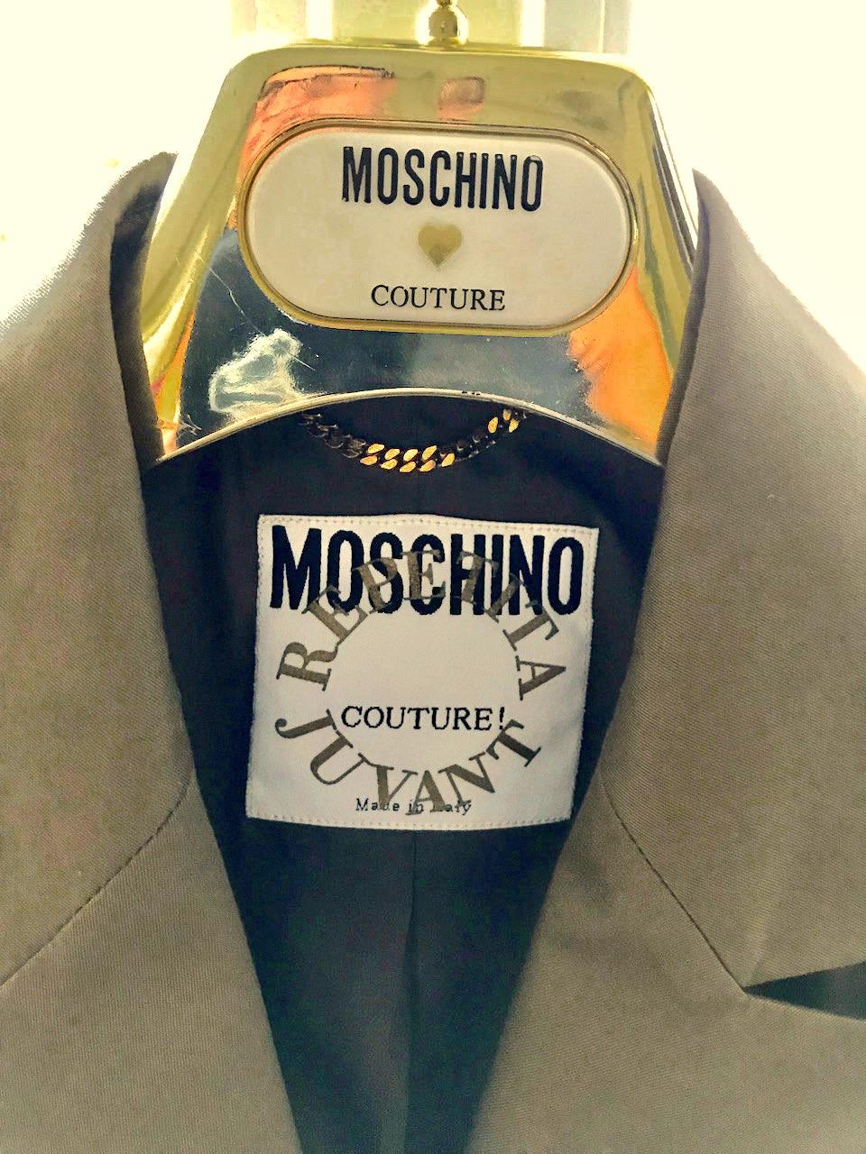 MOSCHINO COUTURE! Repetita Juvant S/S 1994 Khaki Beauty Tools 