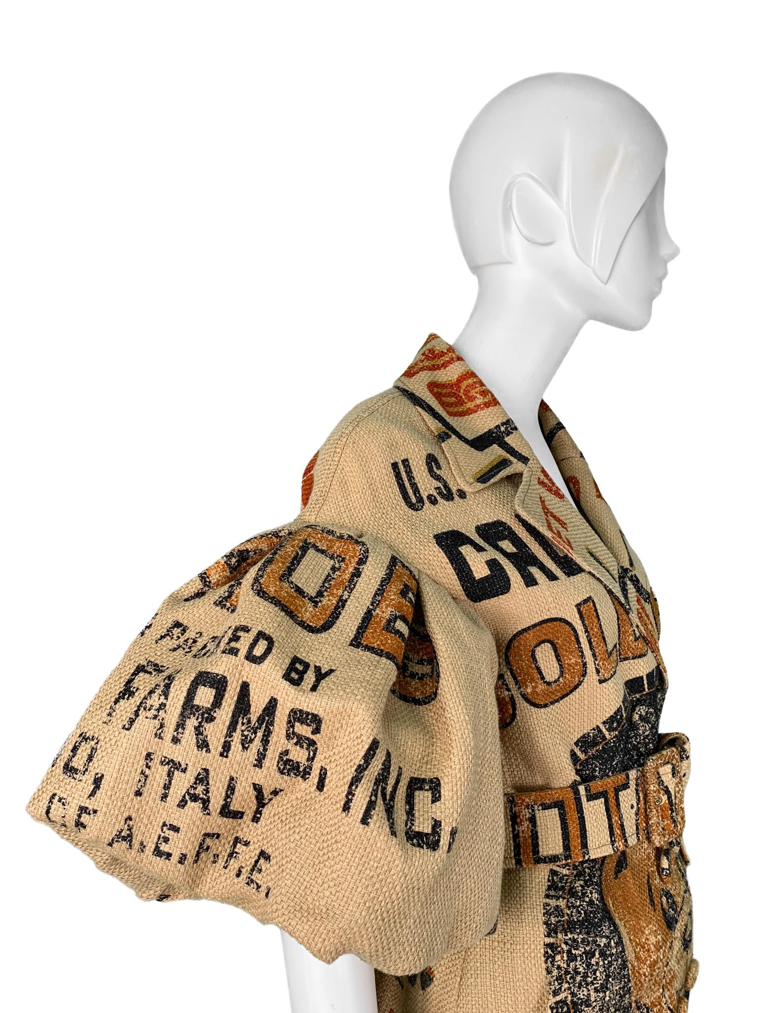 AW 2021 Runway Moschino Couture! Printed Burlap Potato Bag Statement Coat In Excellent Condition In TARRAGONA, ES