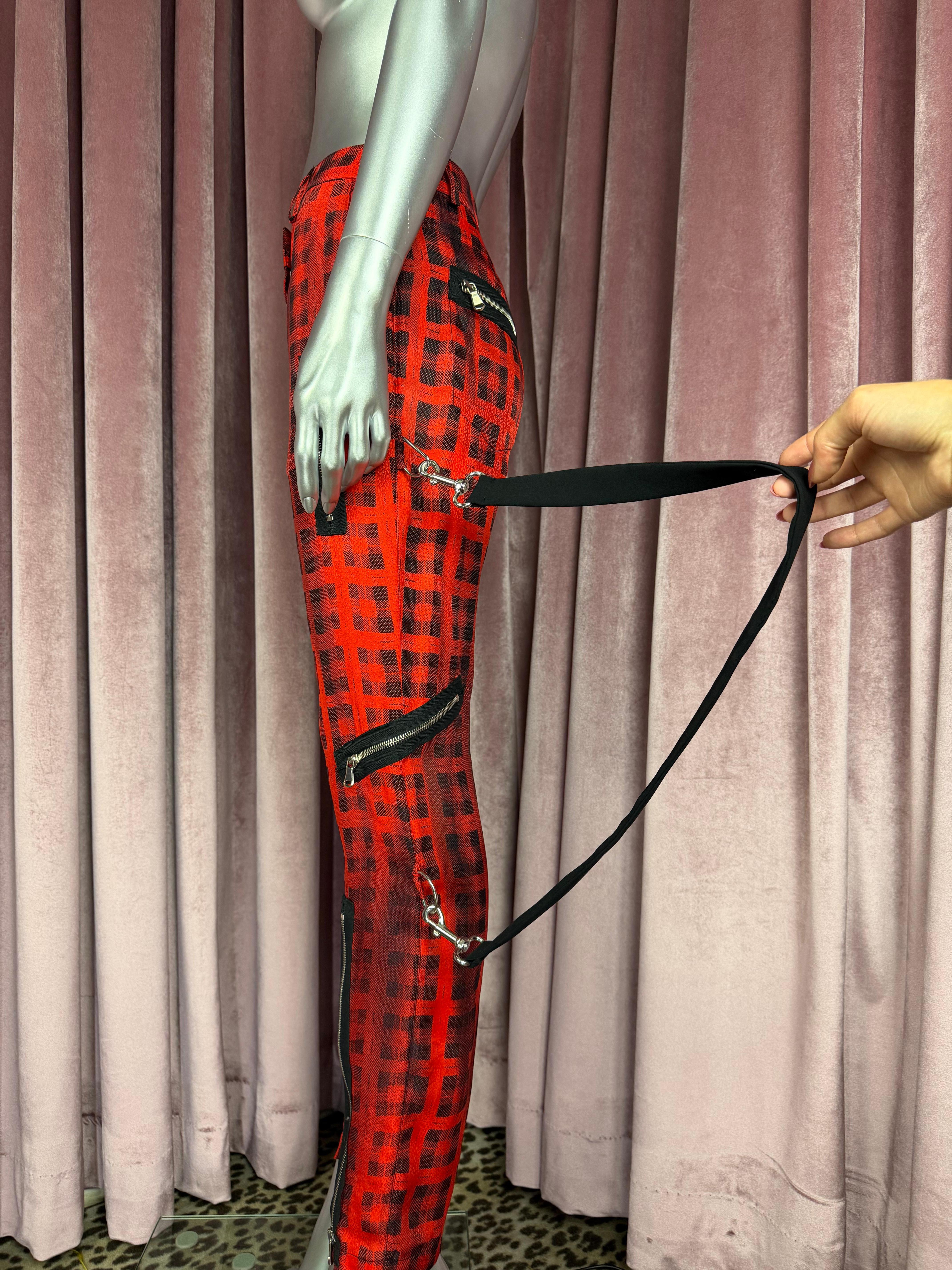 Moschino Couture RUNWAY Pre Fall 2016 Red Black Plaid Silk Zipper