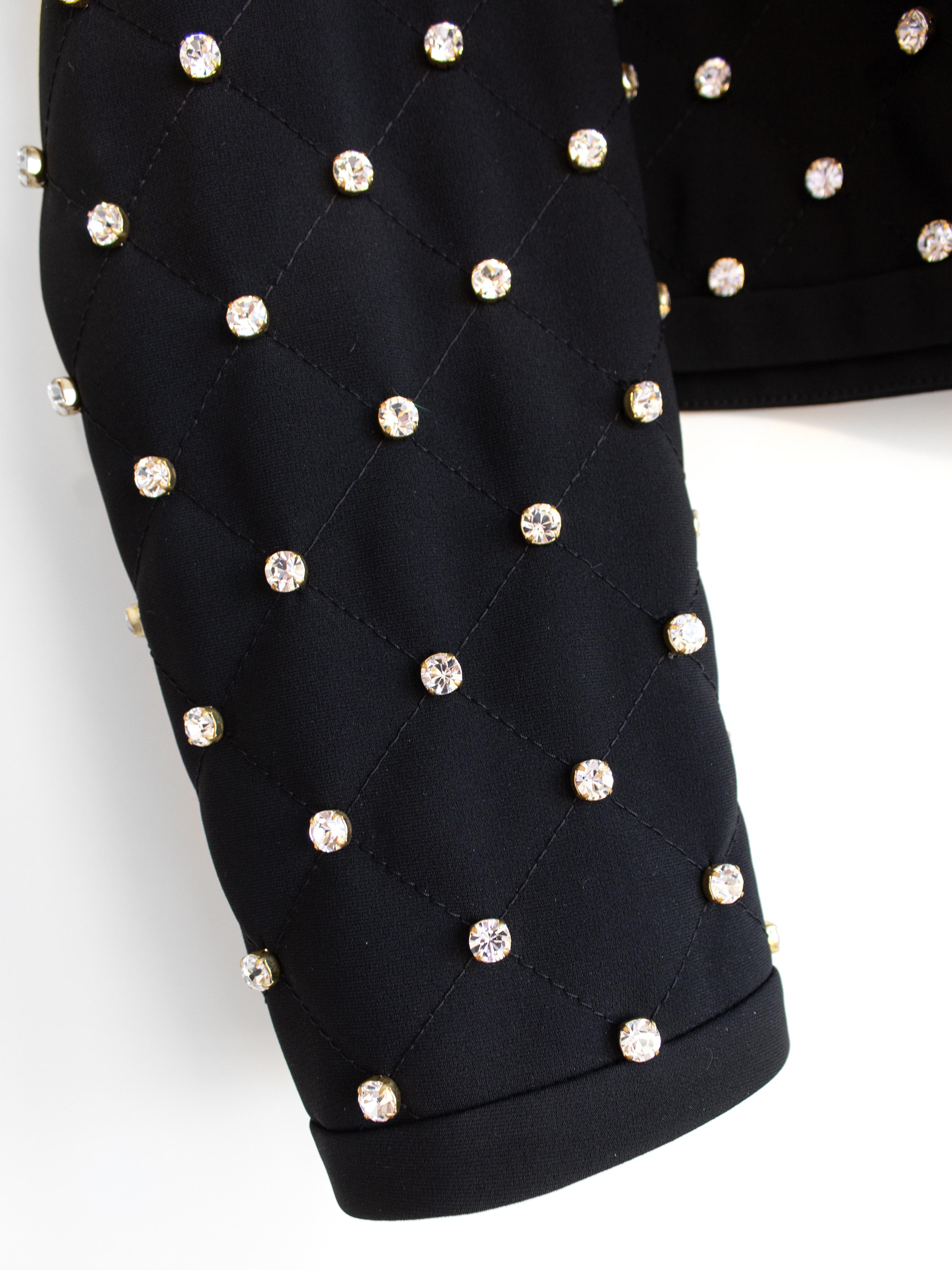 Moschino Couture S/S 2015 - Barbie - Veste noire ornée de strass et de cristaux en vente 3
