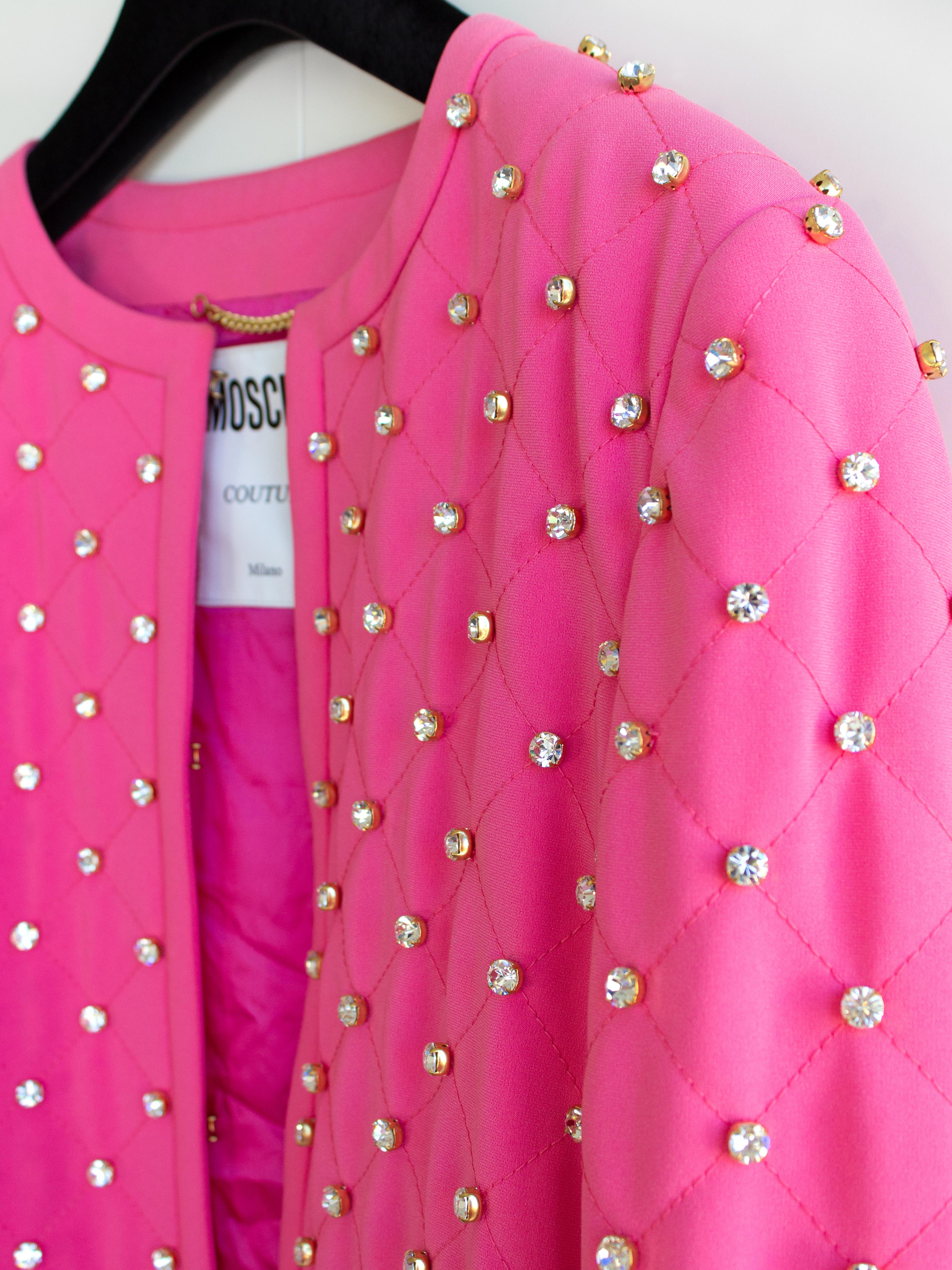 Moschino Couture F/S 2015 Barbie Rosa Jacke mit Kristallverzierung und Strasssteinen in Rosa im Angebot 6