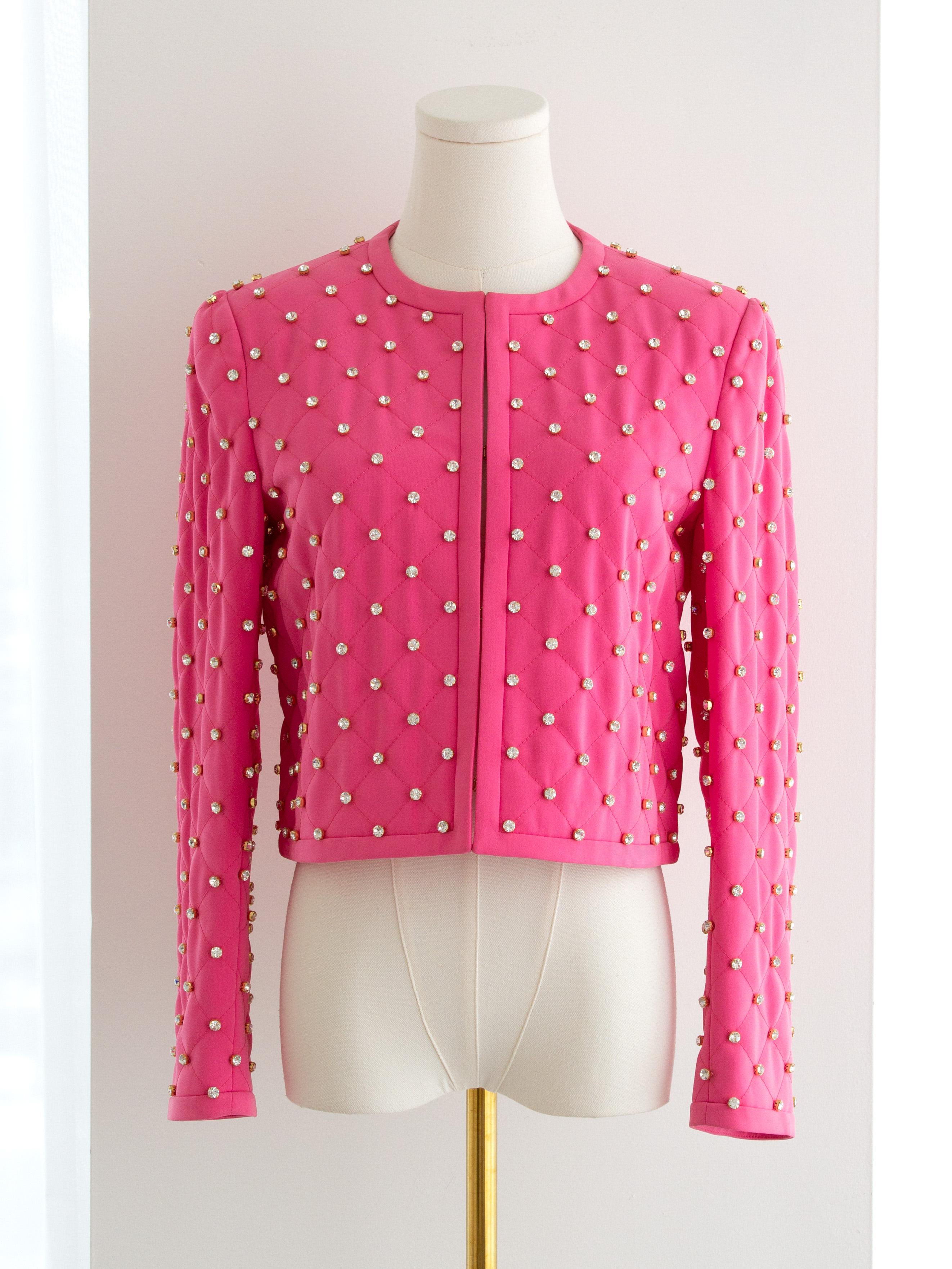 Moschino Couture F/S 2015 Barbie Rosa Jacke mit Kristallverzierung und Strasssteinen in Rosa Damen im Angebot