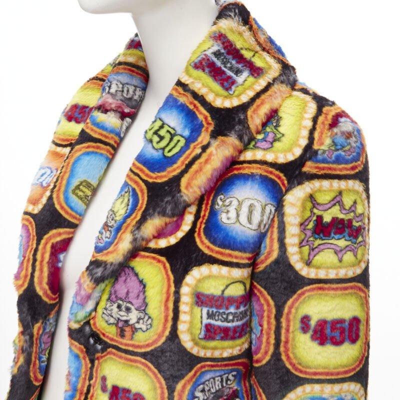 ¡MOSCHINO Couture! Chaqueta de piel sintética TROLLS 2019 Runway Game Show IT38 S
Referencia: TGAS/B02121
Marca: Moschino
Diseñador: Jeremy Scott
Colección: 2019 - Pasarela
Material: Poliéster
Color: Multicolor
Patrón: Otros
Cierre: Botones a