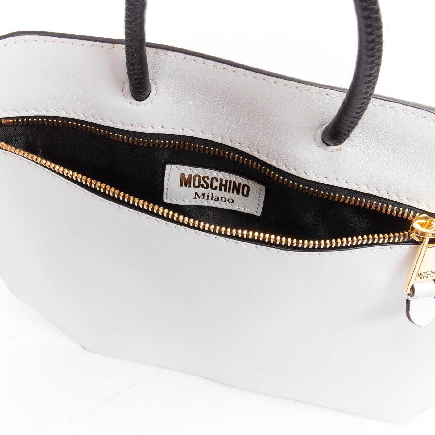 MOSCHINO COUTURE white optical 2D flat shopping tote leather clutch bag For Sale 4