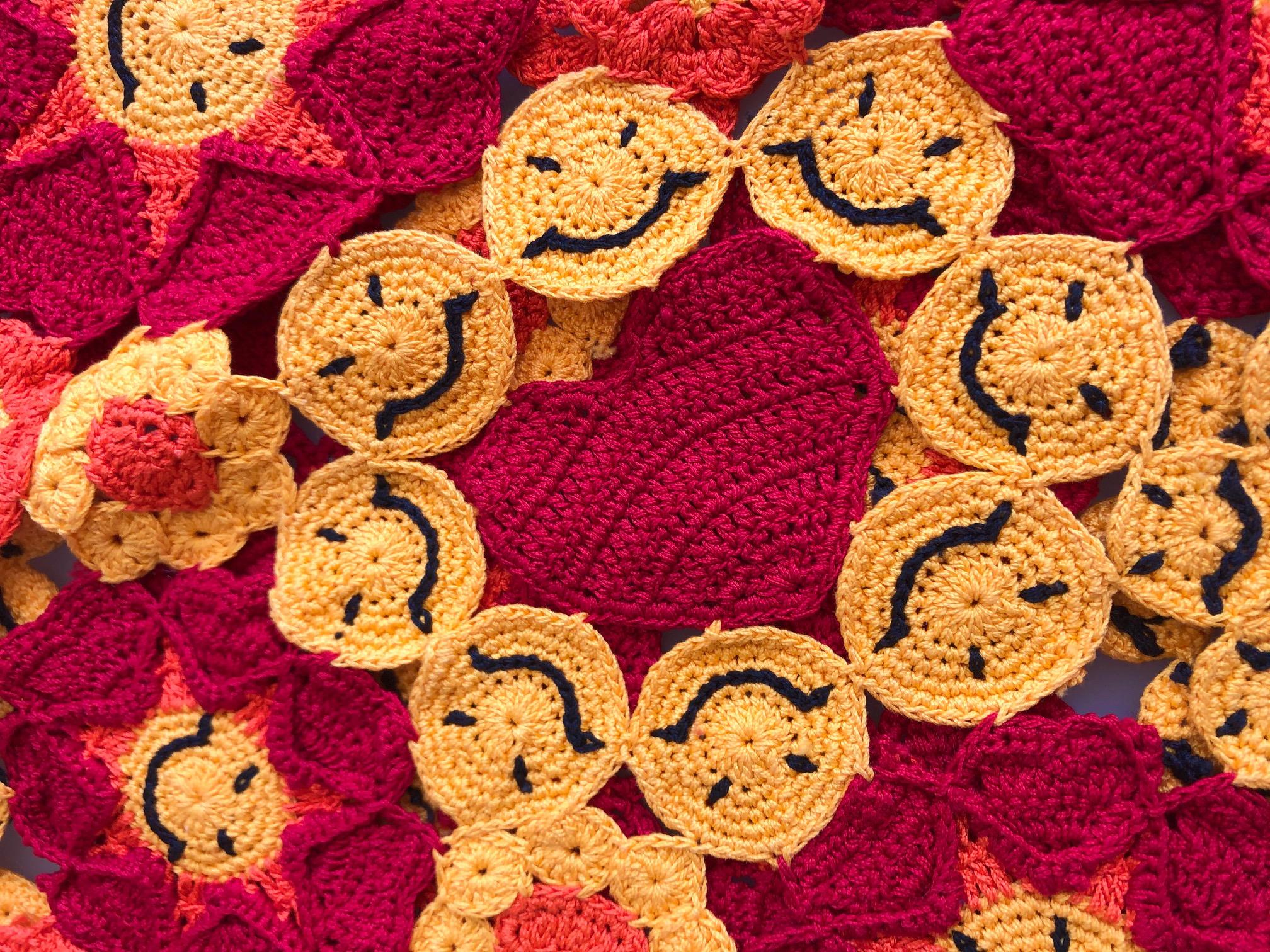 crochet smiley face pattern