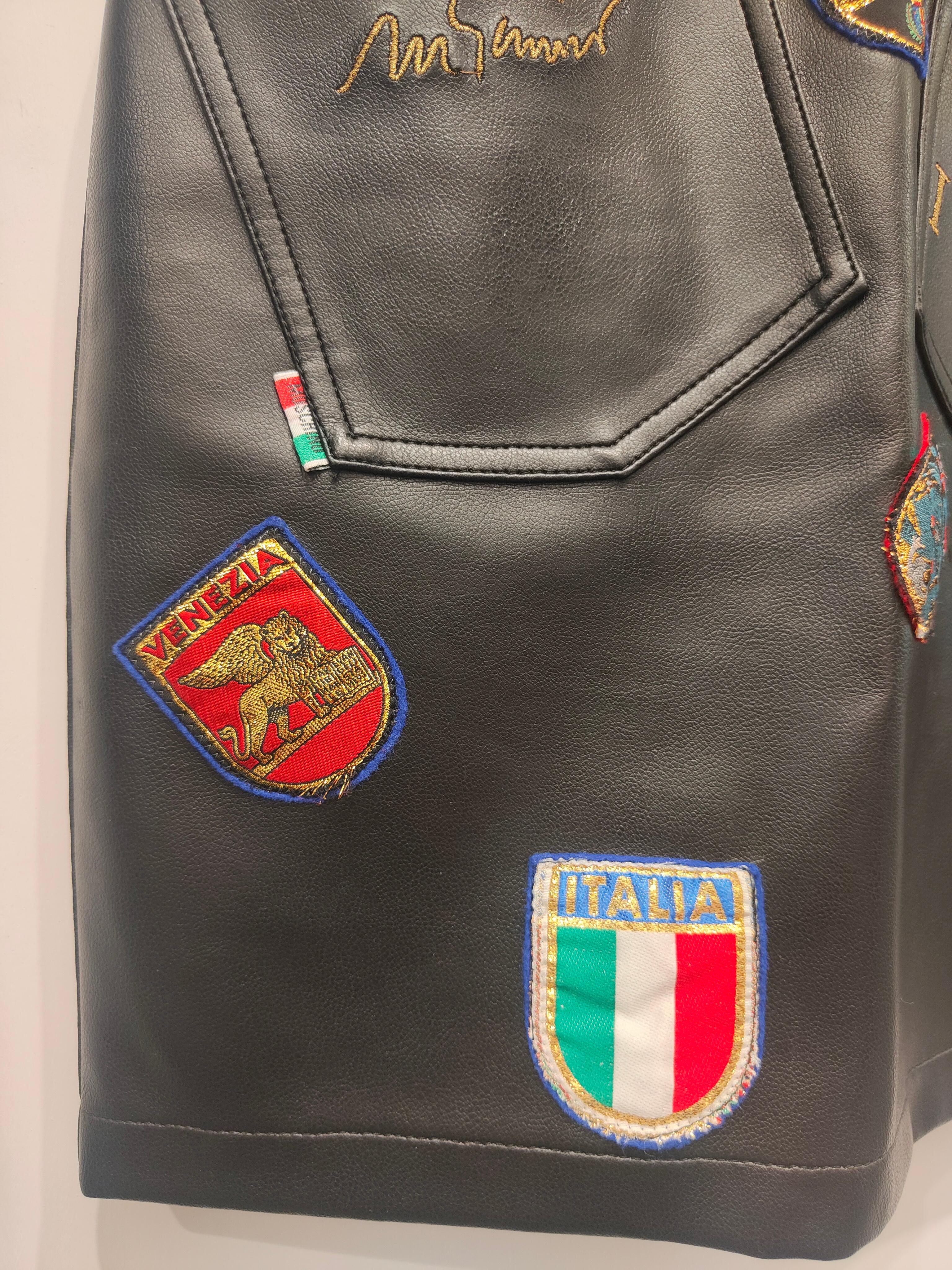 Gonna Moschino in ecopelle Made in Italy in vendita 1