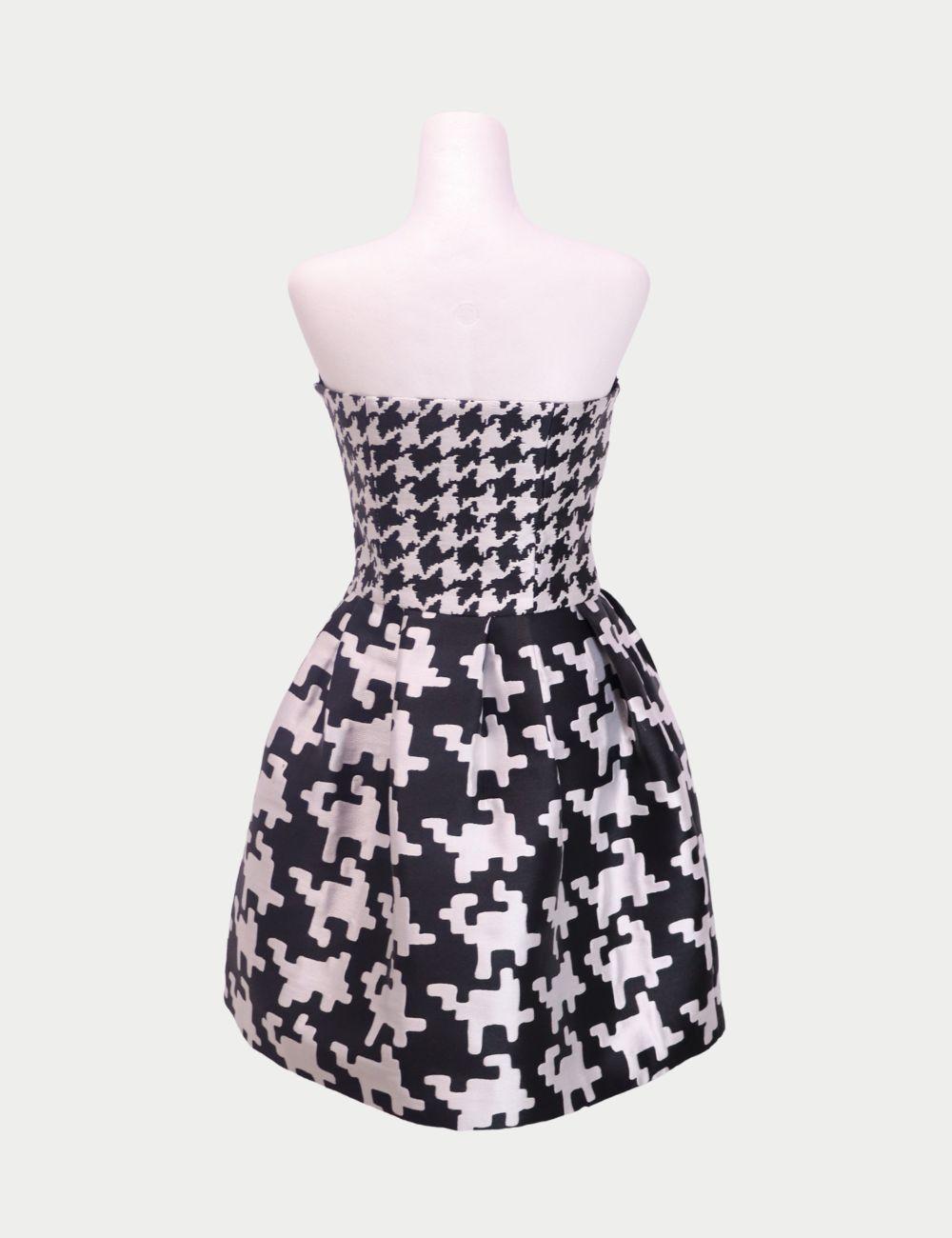 Black Moschino - EU 34 For Sale