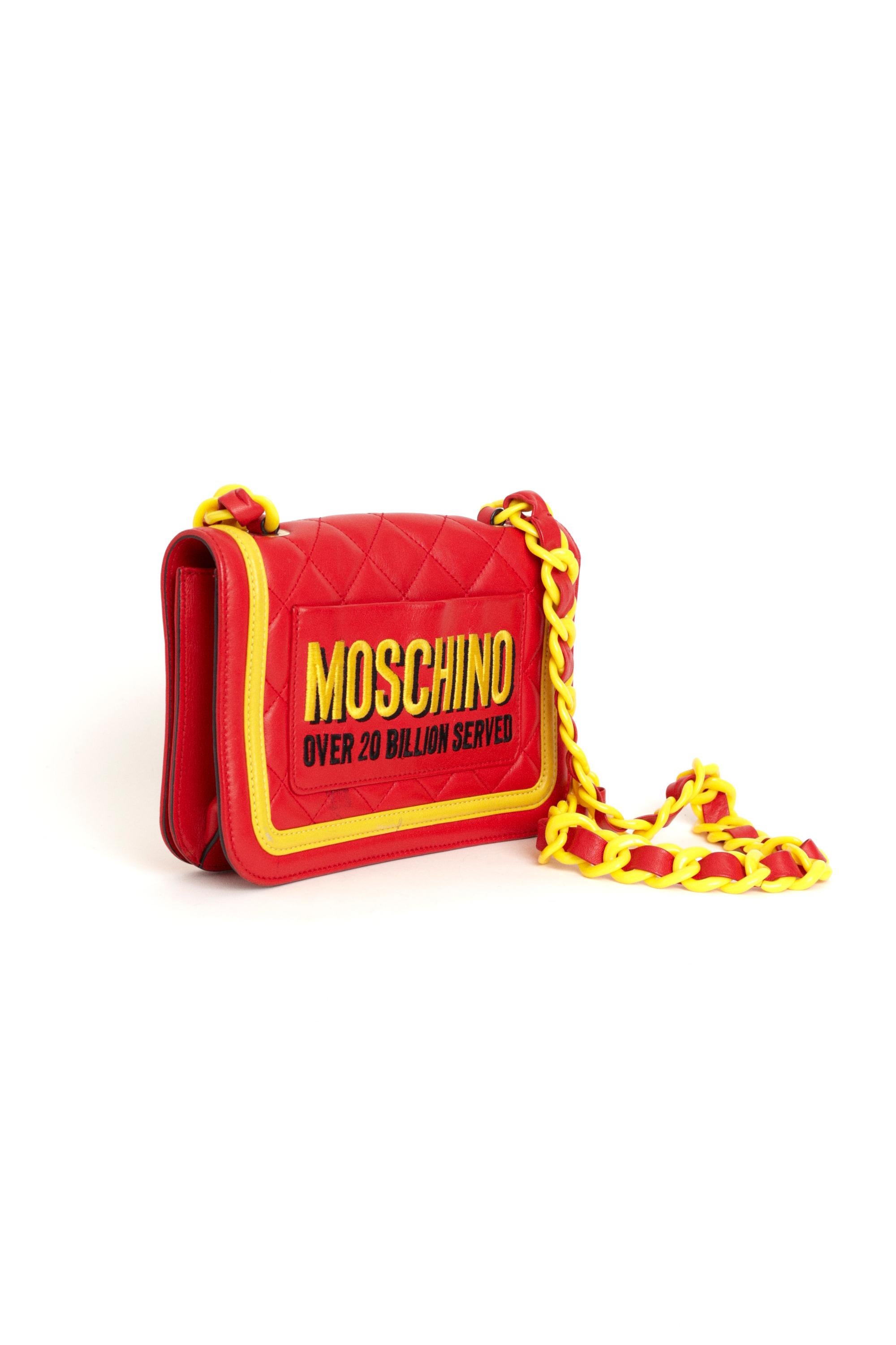 Moschino F/W 2014 Bolso cruzado de piel McDonald's Rojo en venta