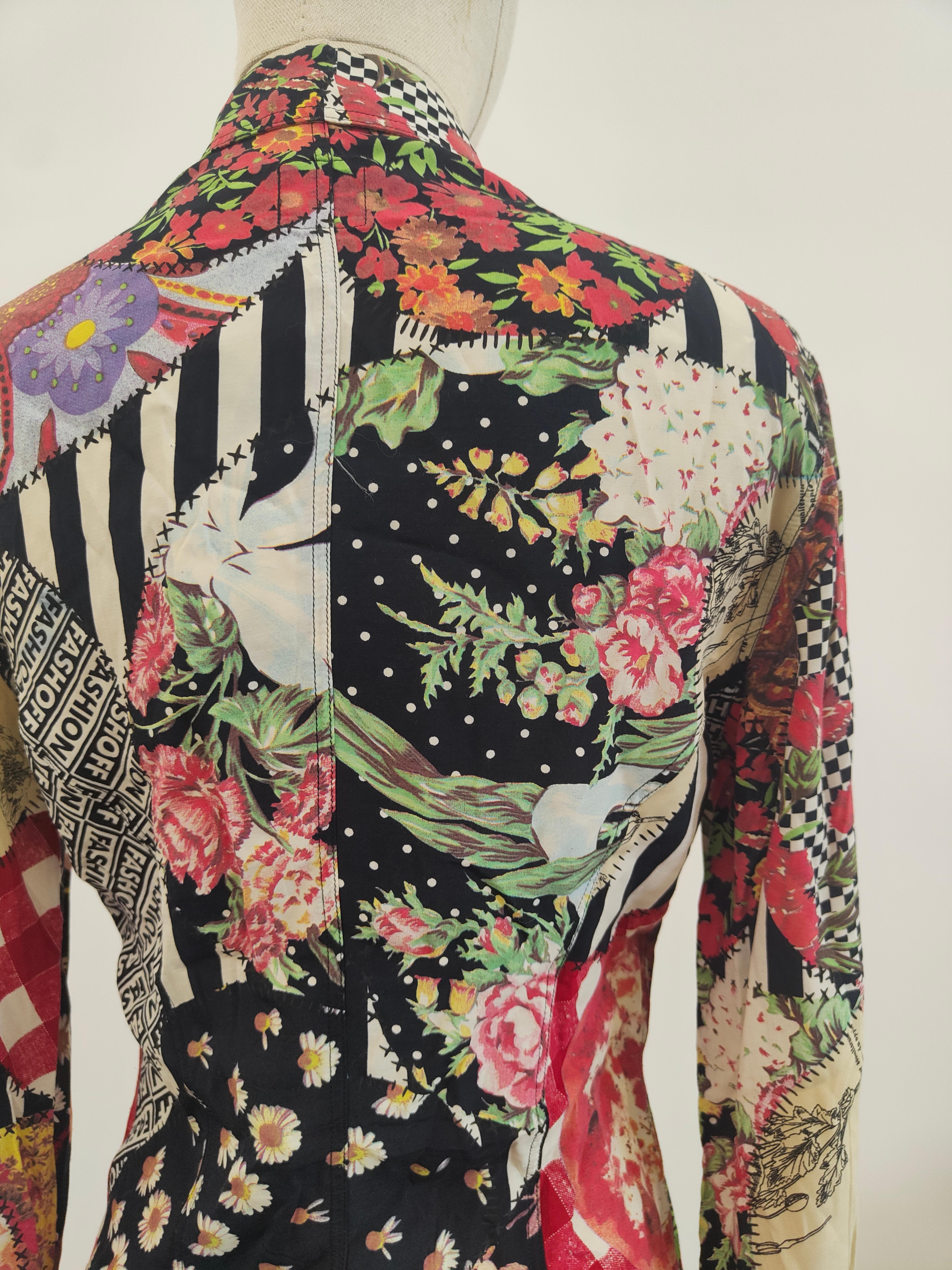 Moschino fashOn fashOff camicia in viscosa multicolore In condizioni ottime in vendita a Capri, IT