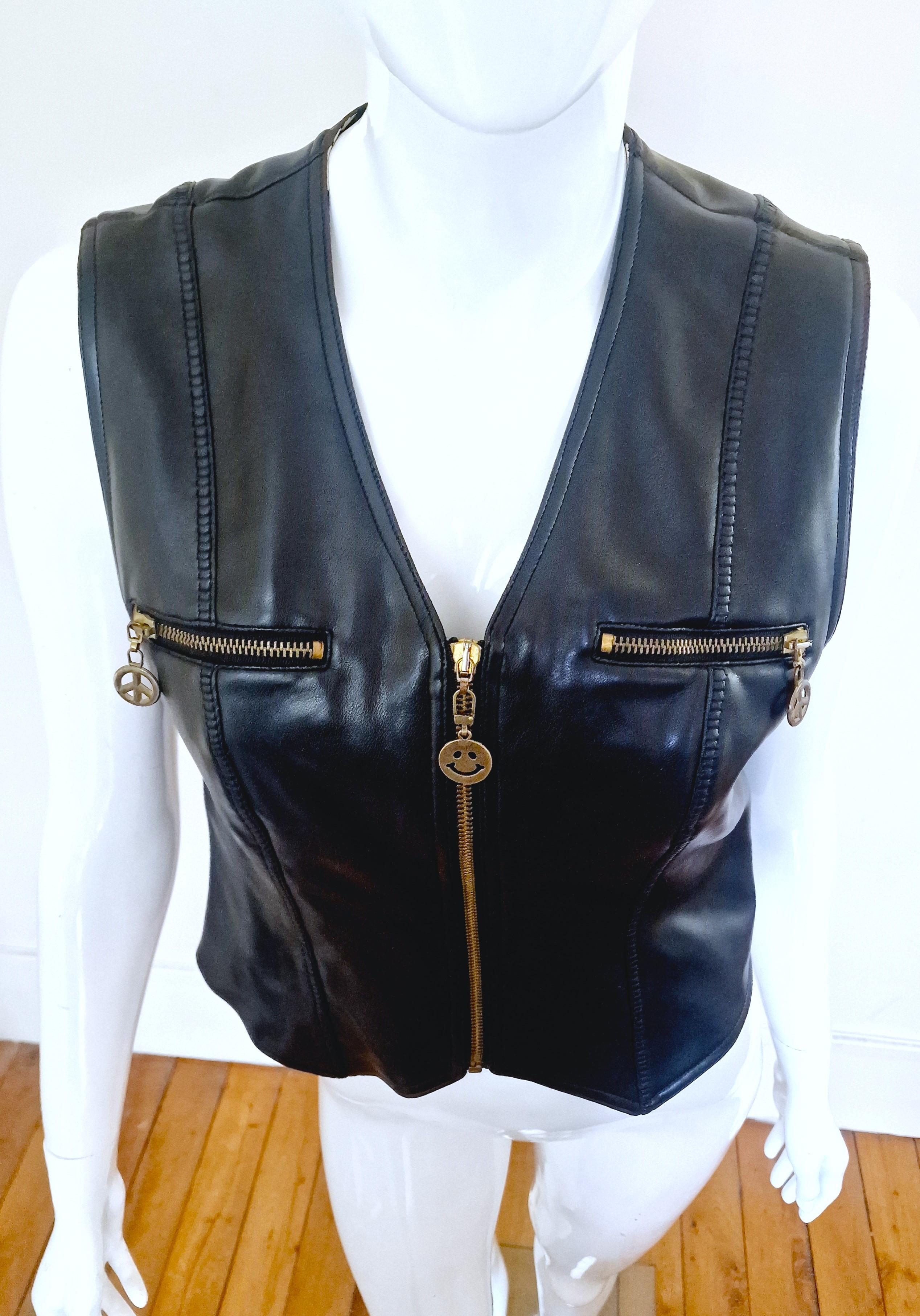 Moschino Faux Leather Biker Peace Sign Zipper Metal Vintage Black Top Vest For Sale 2