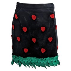 Moschino Festive - Mini-jupe en velours à cœurs et feuilles
