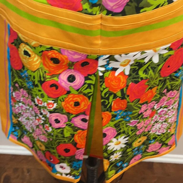Vestido de verano de algodón elástico con flores Moschino 5