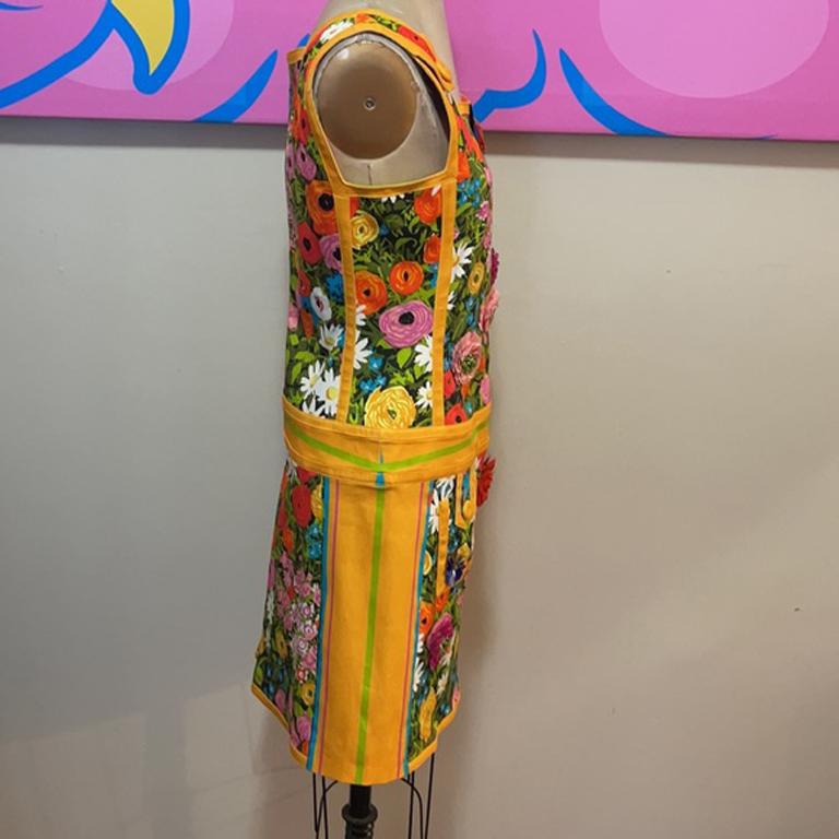 Moschino Floral Stretch Cotton Summer Dress In Good Condition For Sale In Los Angeles, CA