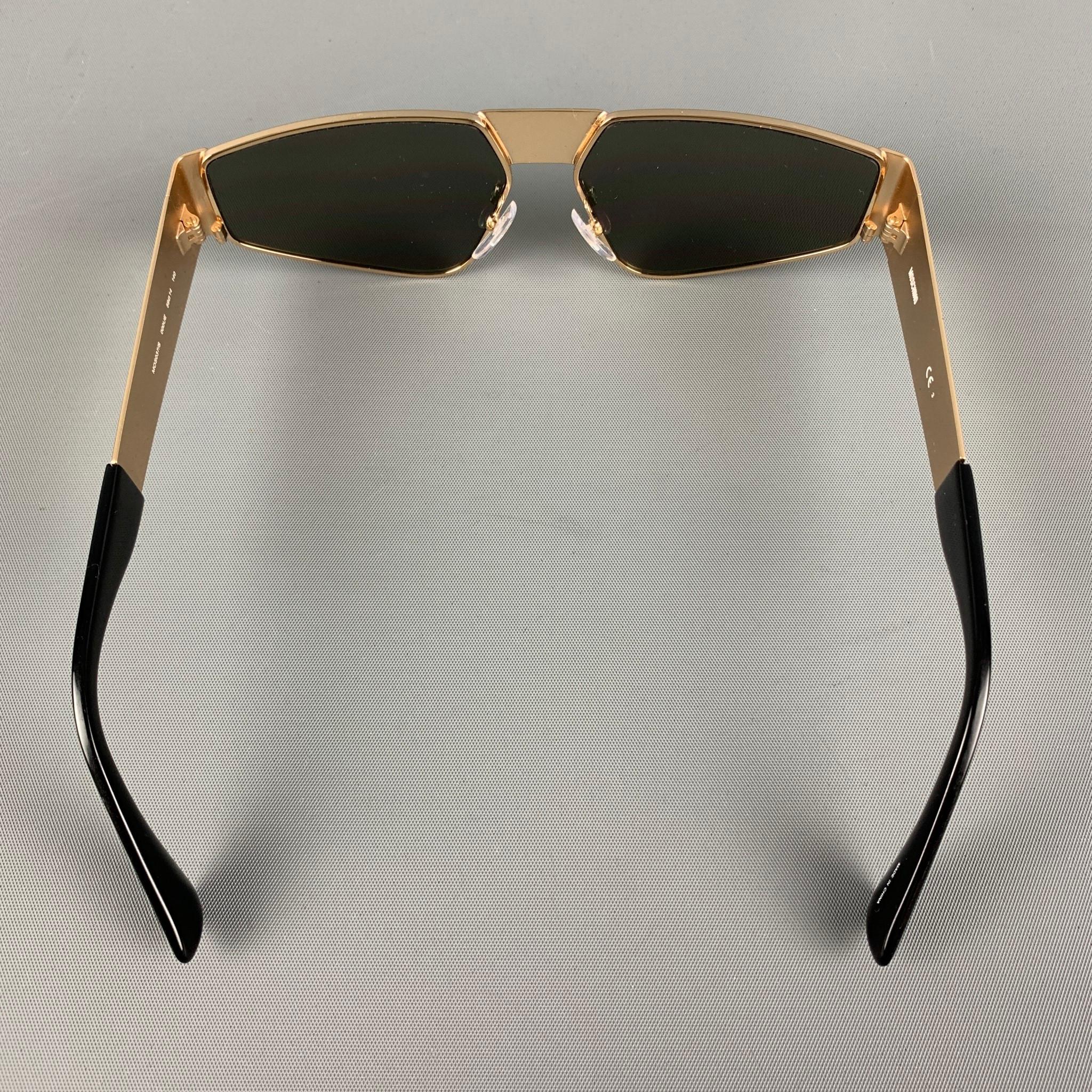 MOSCHINO Gold Black Metal Rectangle Sunglasses In Good Condition In San Francisco, CA