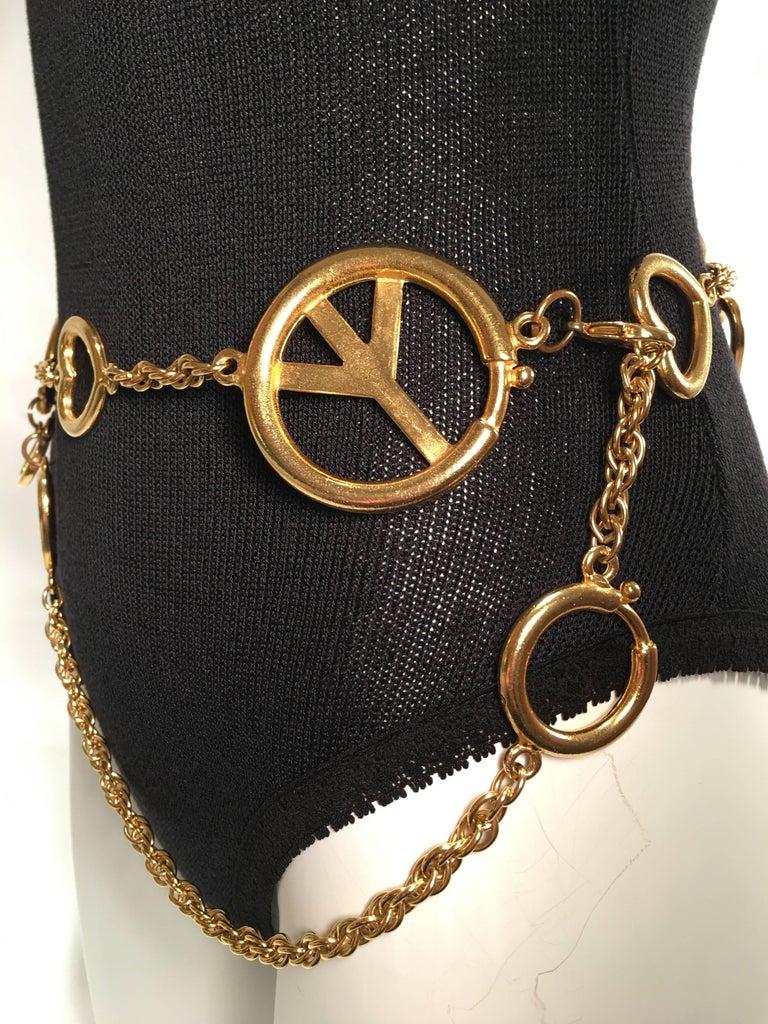 Moschino Gold Charm Chain Belt For Sale at 1stdibs