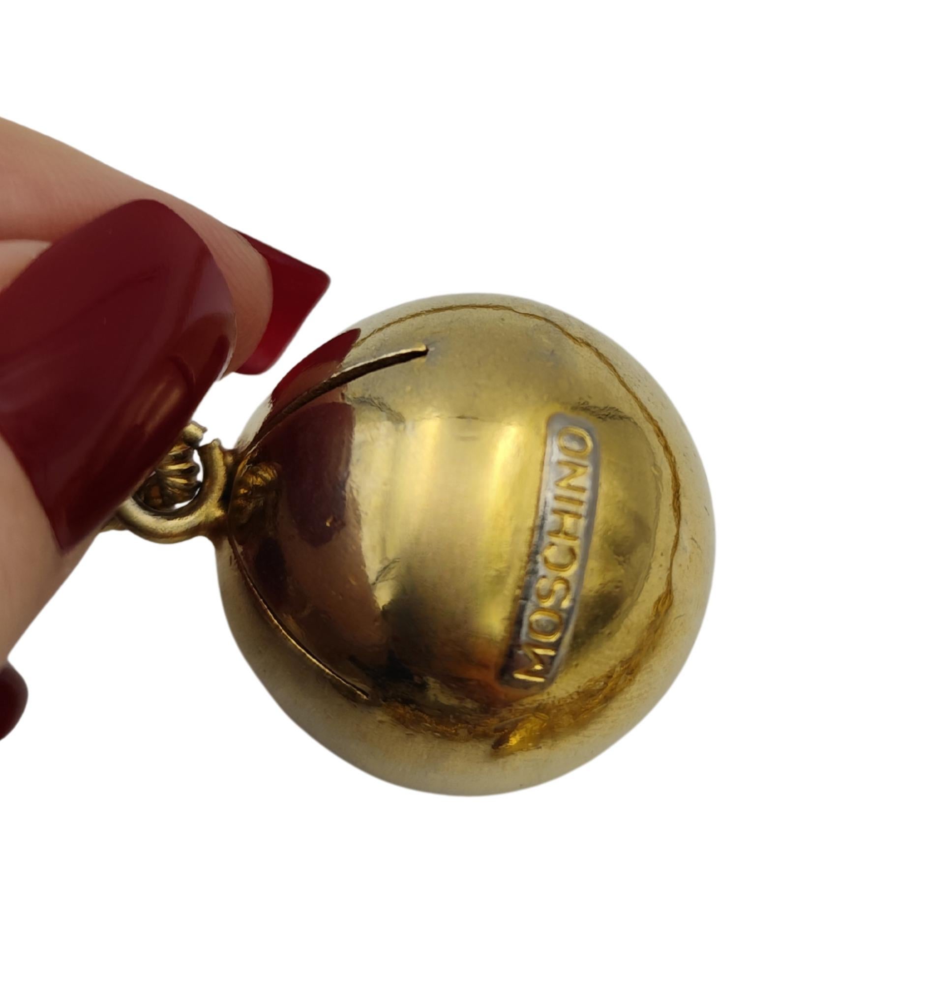 Cinturón Moschino de metal dorado con doble cadena colgante en venta 12