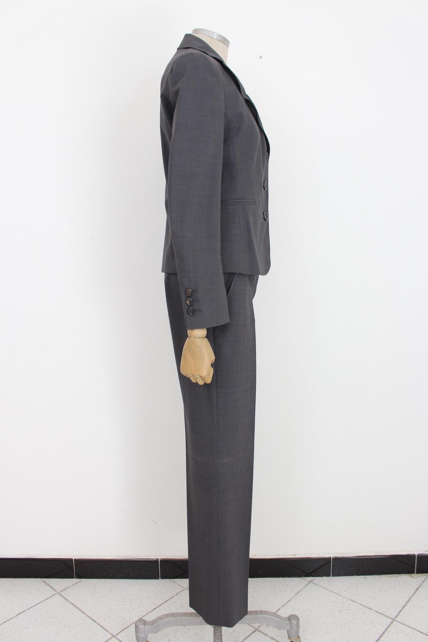 Gris Moschino - Pantalon de costume classique en laine grise en vente