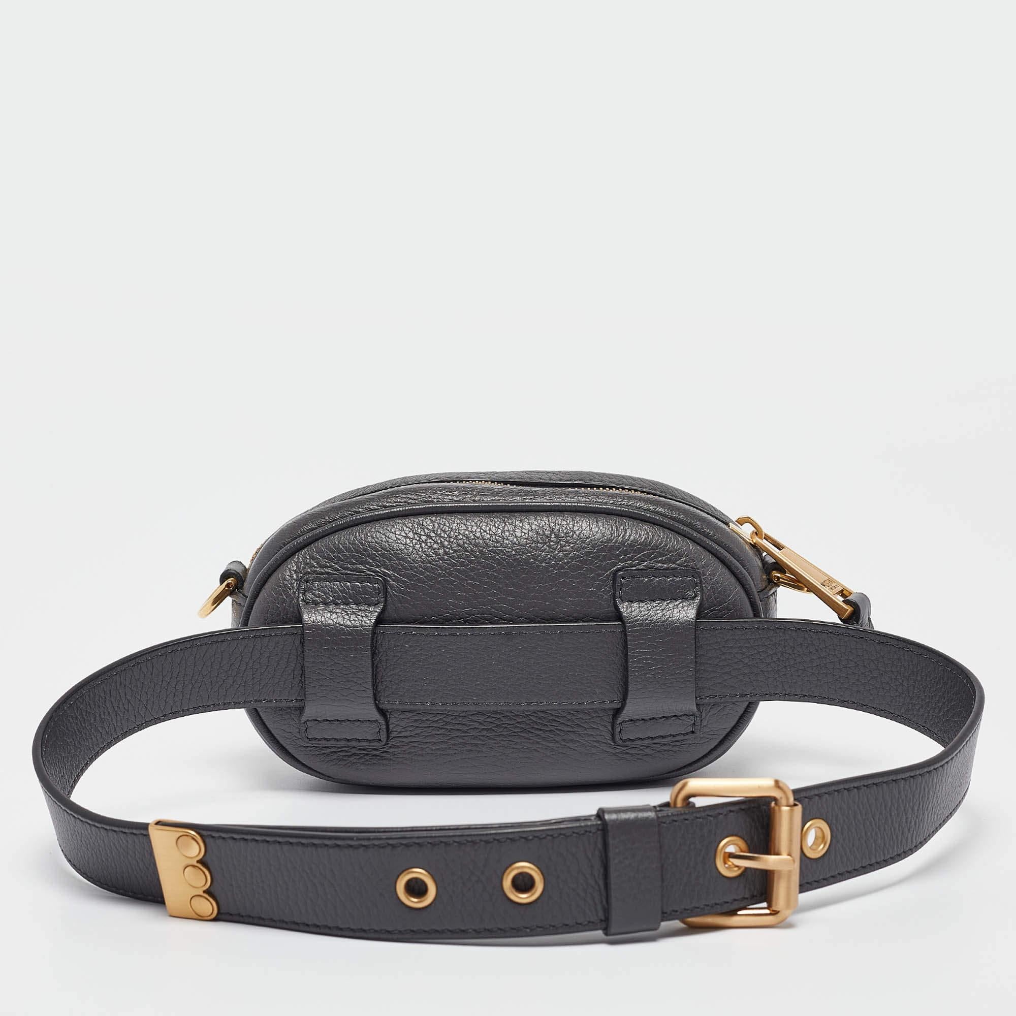 Moschino Grey Leather Mini Classic Logo Belt Bag In Good Condition In Dubai, Al Qouz 2