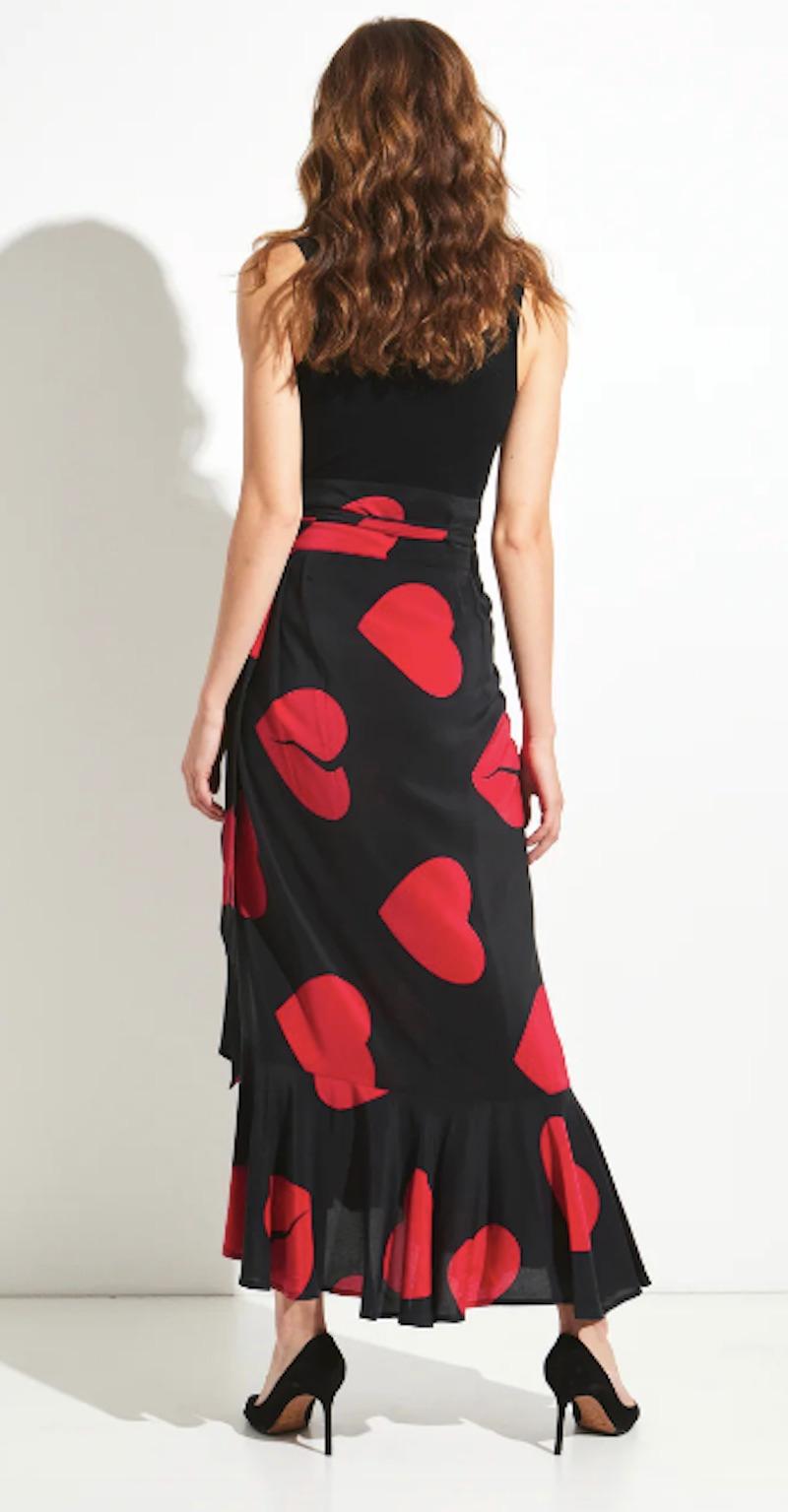 Women's Moschino Heart Wrap Skirt For Sale
