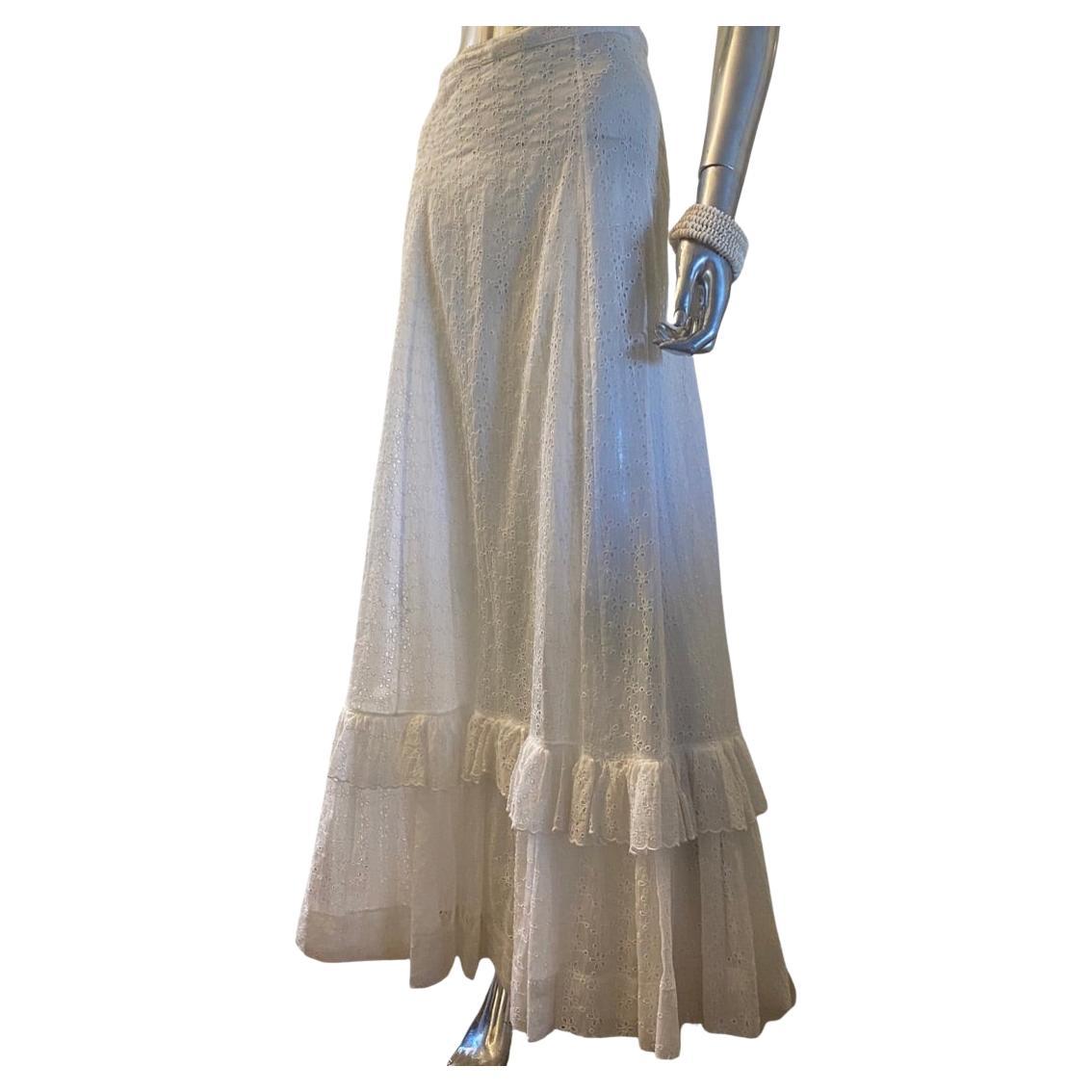 Moschino Italy Romantic White Eyelet Ruffle Skirt with Separate Petticoat Size 8 For Sale