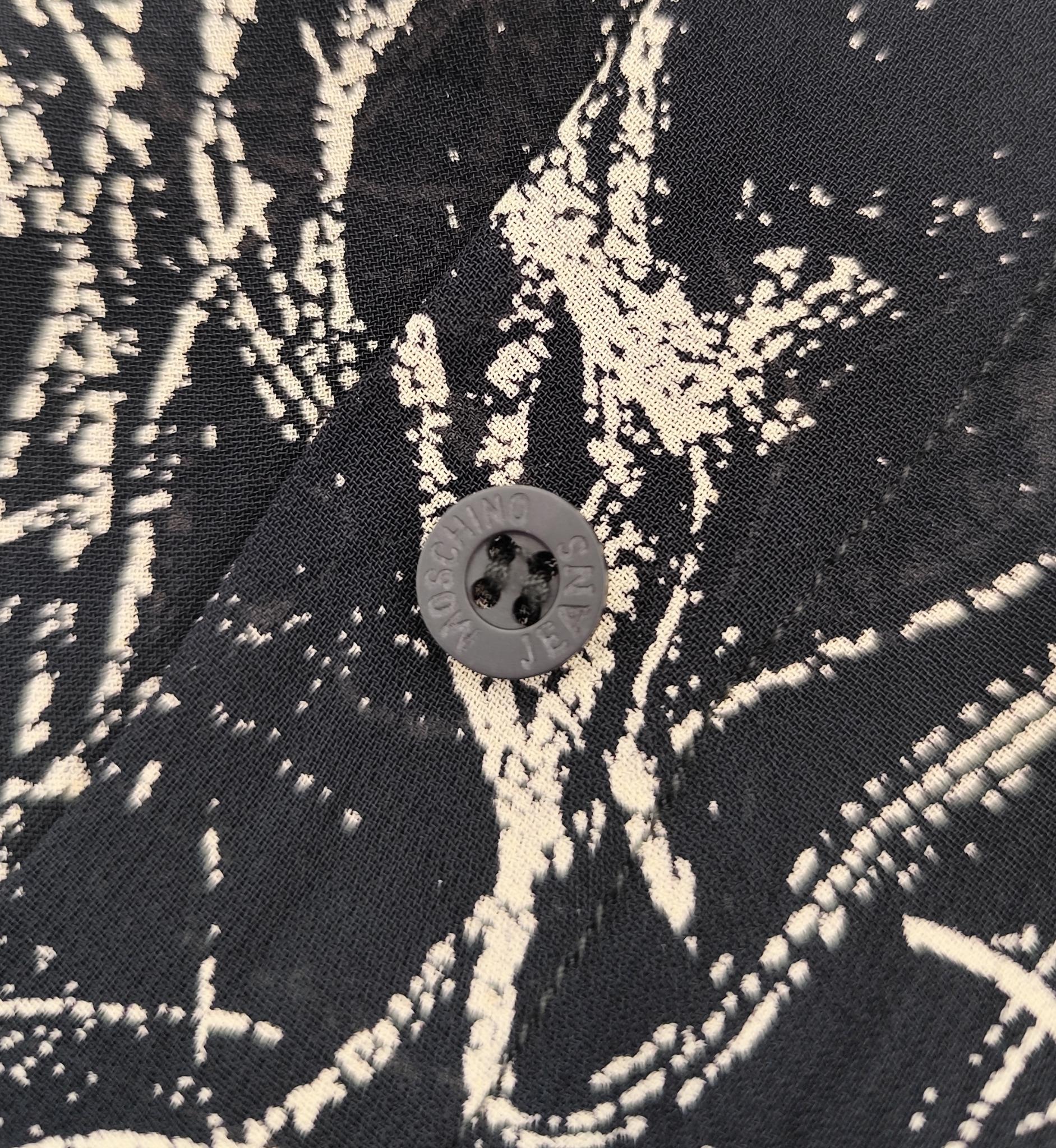 Moschino Jeans graffiti print shirt and blazer set For Sale 7