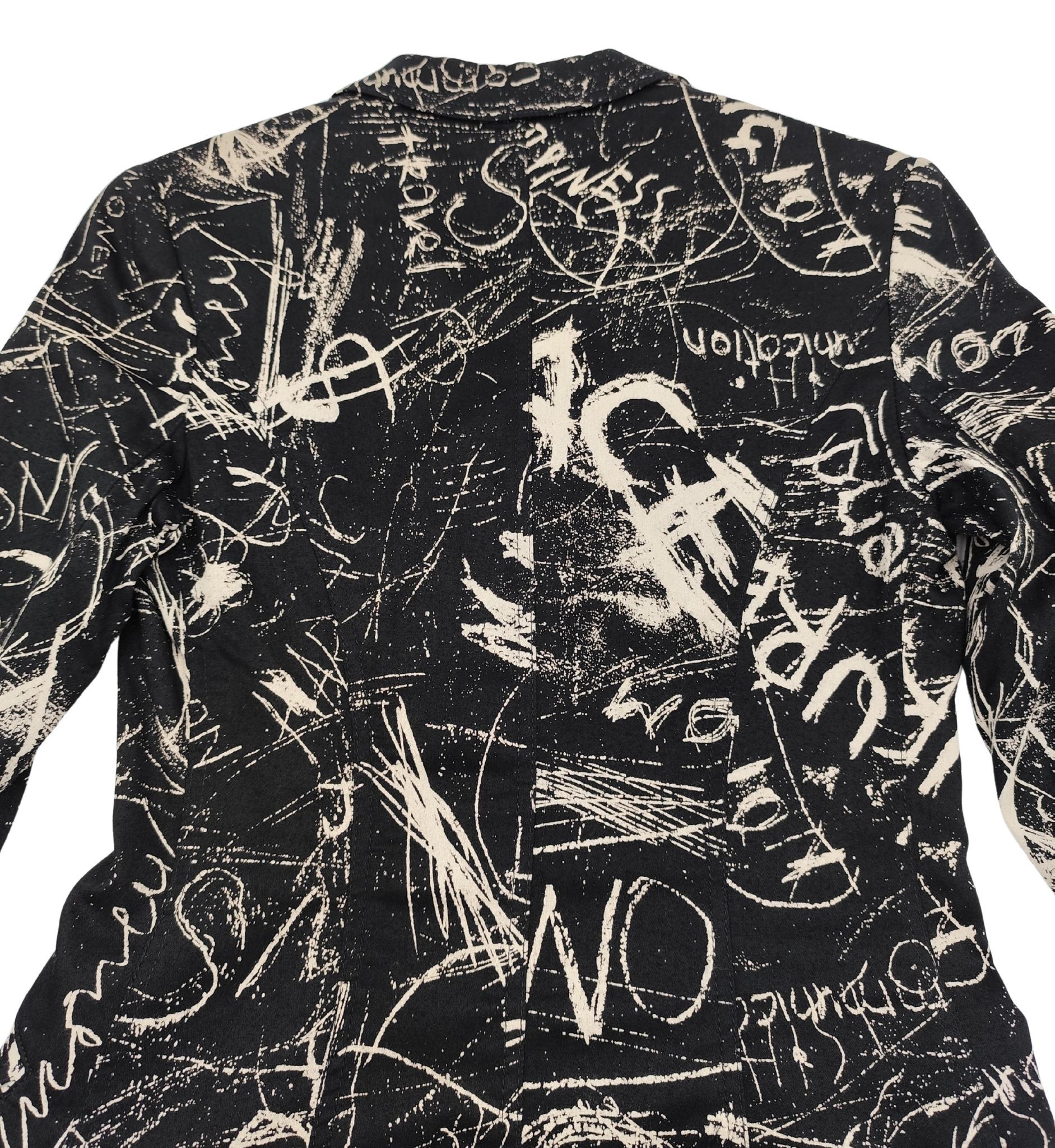 Moschino Jeans graffiti print shirt and blazer set For Sale 3