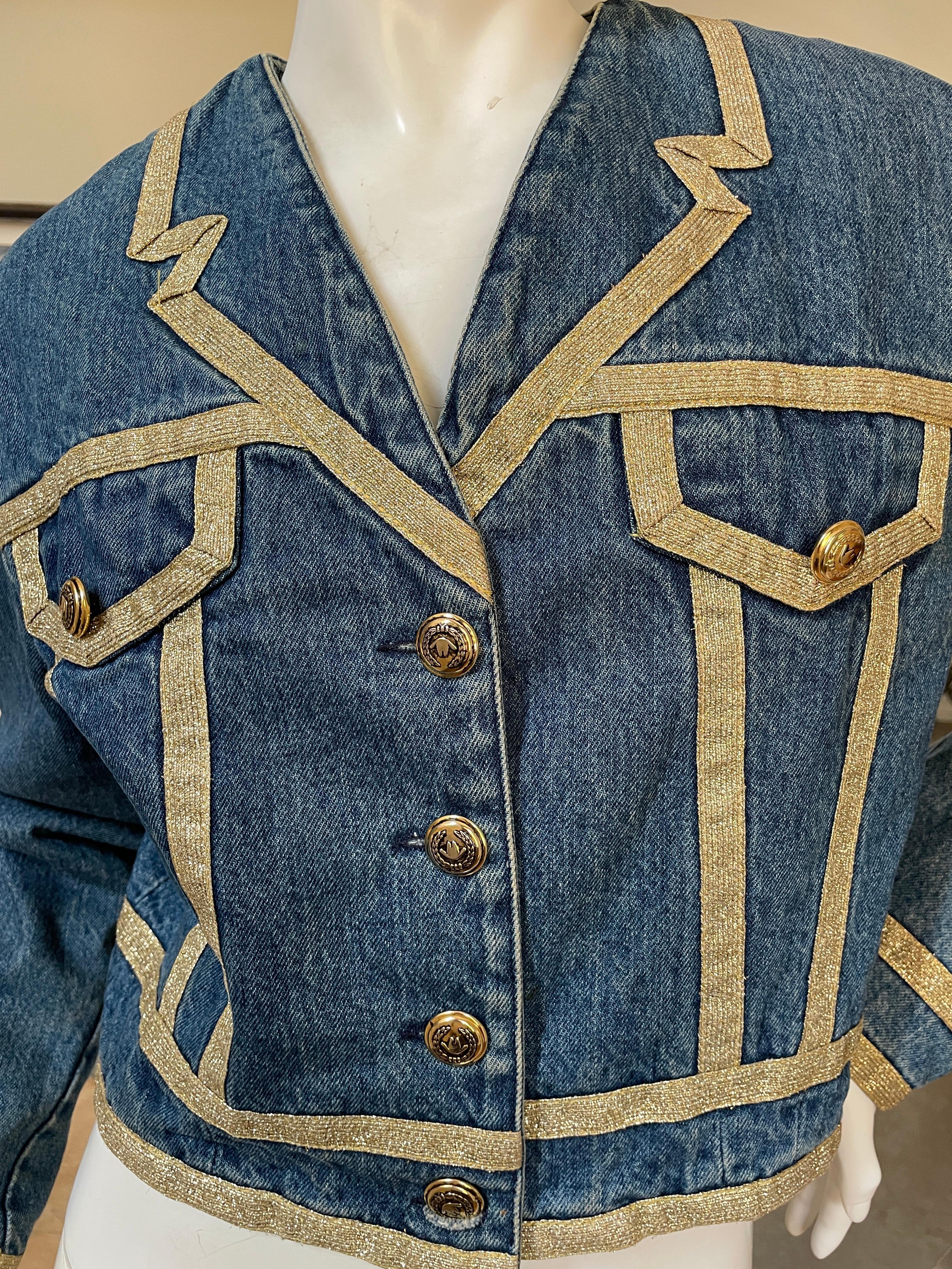 Moschino Jeans Vintage Denim Jacket with Trompe l'oeil Gold Trim Lapels In Excellent Condition For Sale In Cloverdale, CA