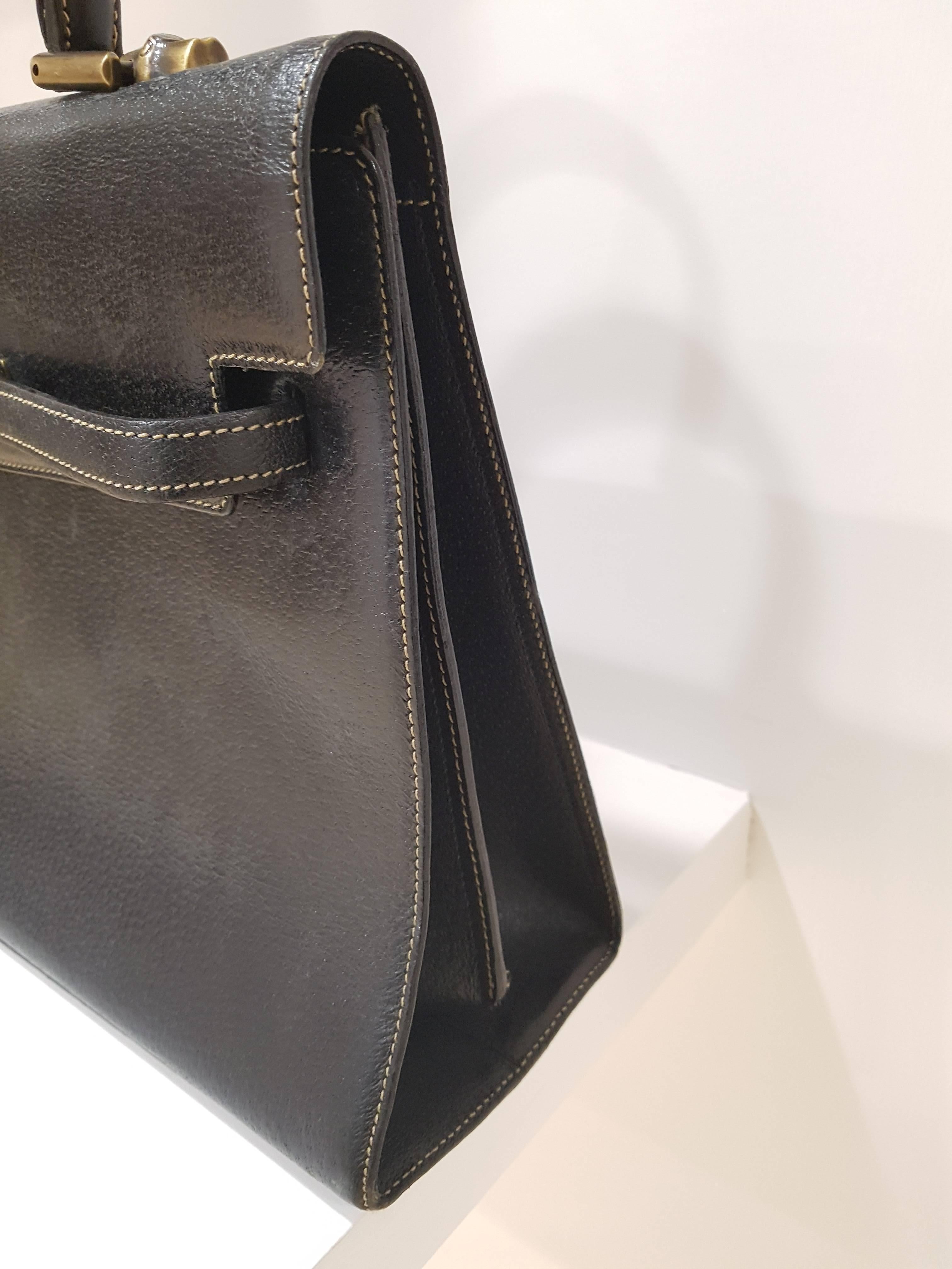 moschino kelly bag