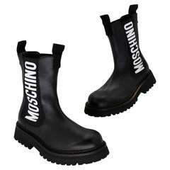 Moschino Logo 7 Leather Commando Short Boots MC-0819P-0002