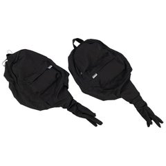 Moschino Bolsa guante larga de lona negra
