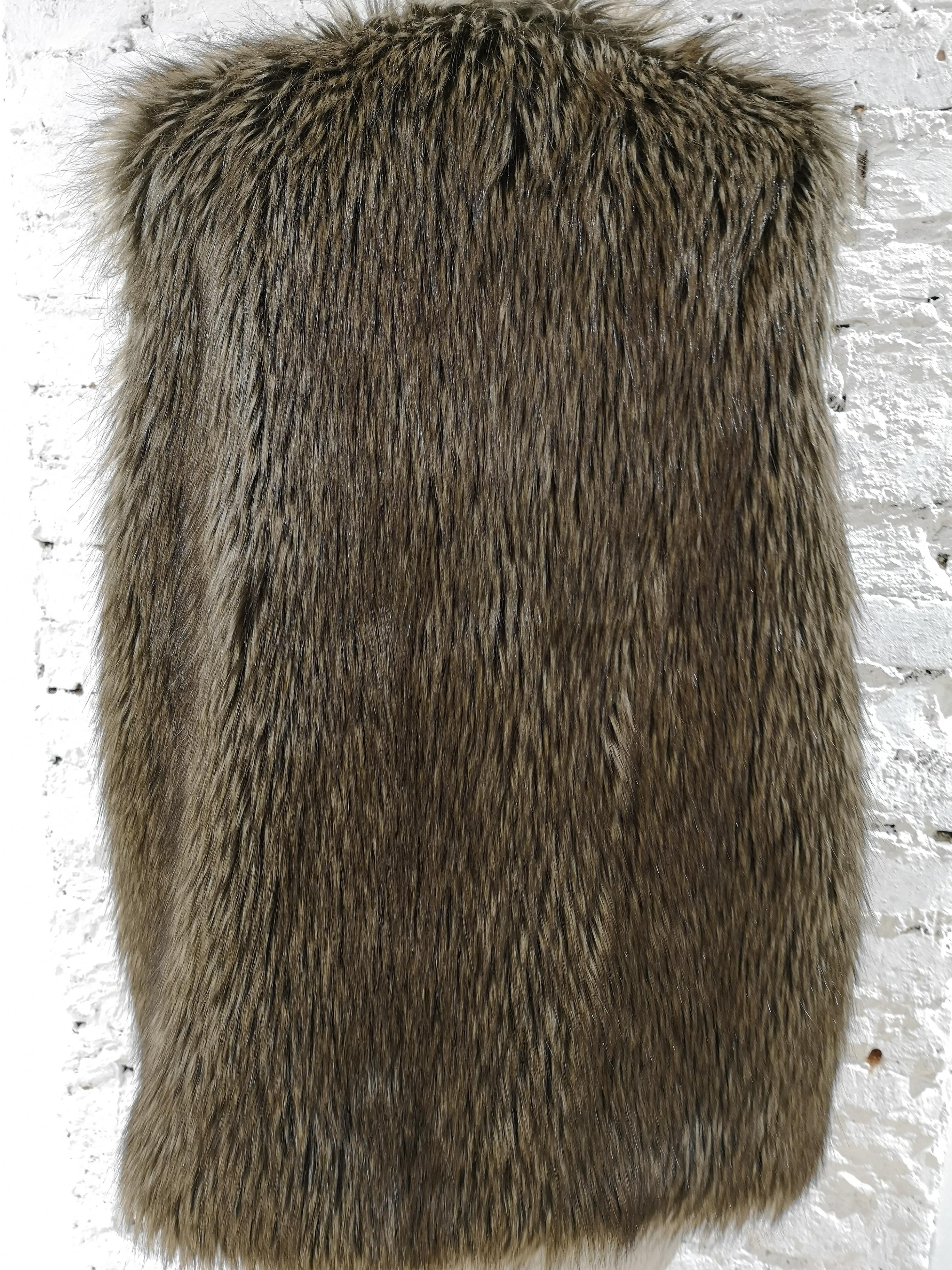 Moschino Love eco fur gilet For Sale 2