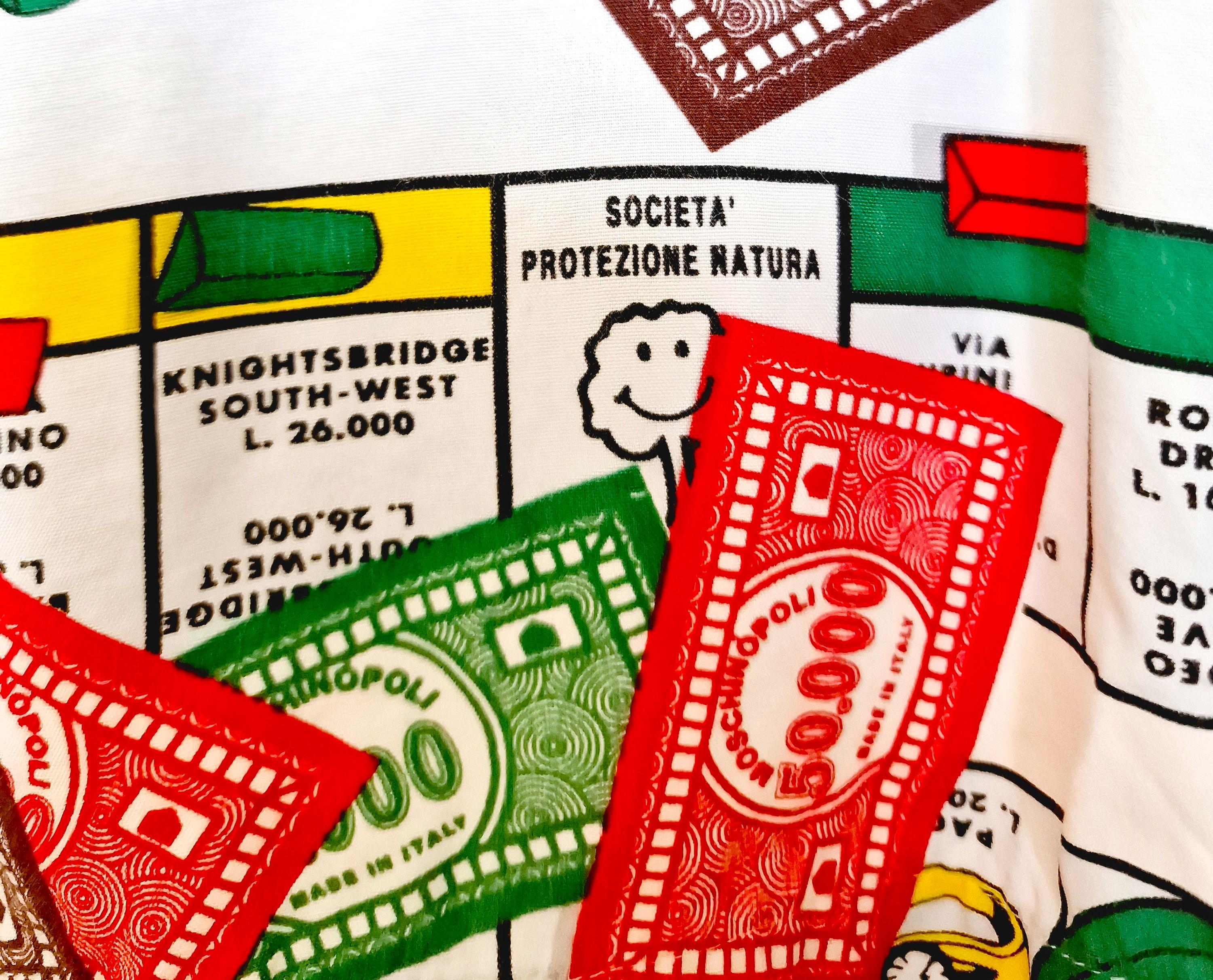 Moschino Monopoly Board Game Moschinopolis Geek Symbol Men Women Medium Shirt  For Sale 7