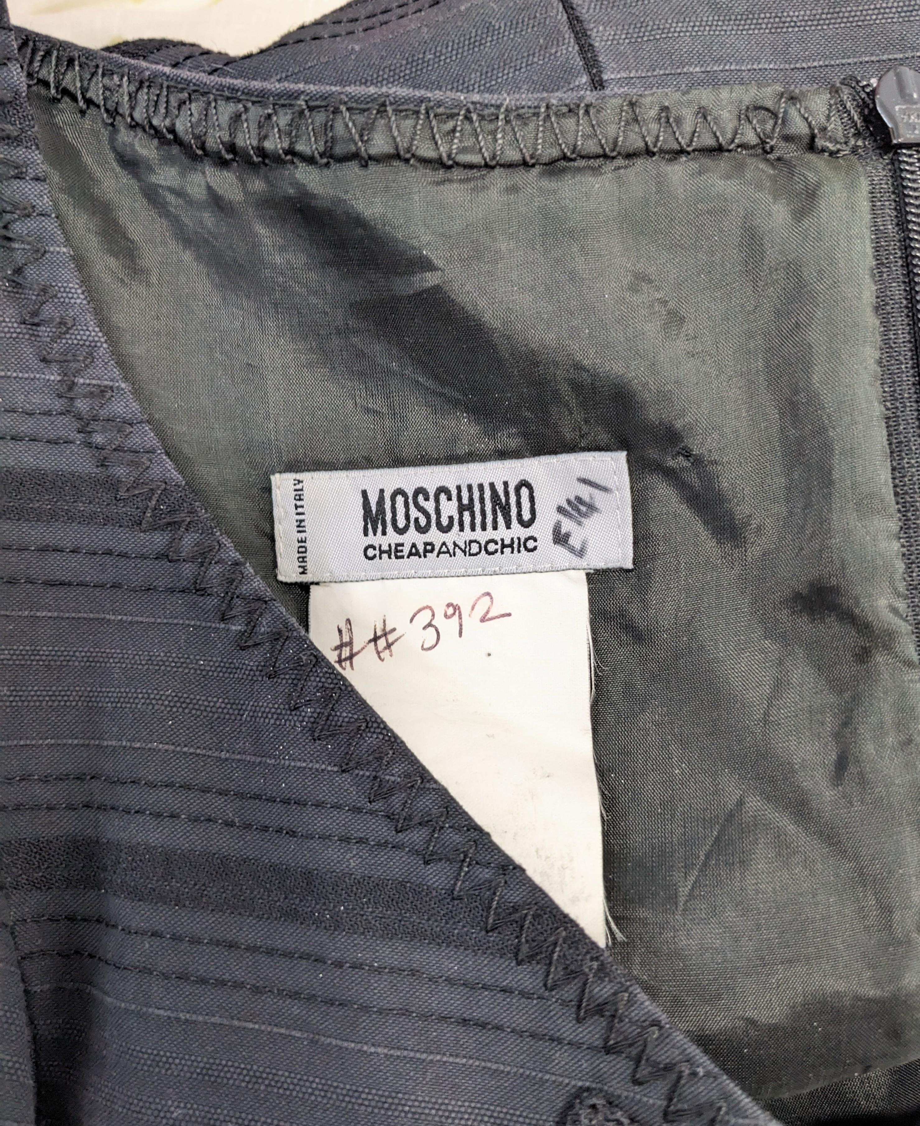 Moschino - Robe à motif de nœuds multiples en vente 4