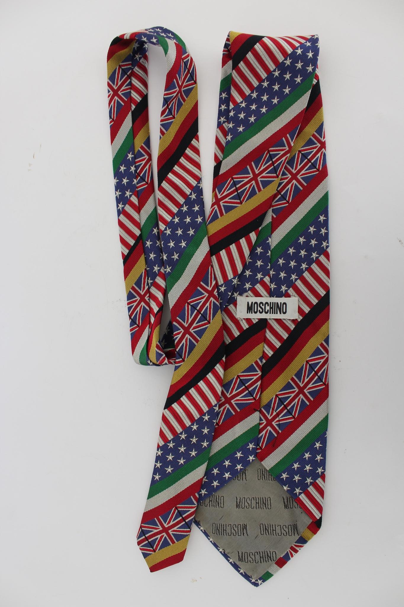 Moschino Multicolor Silk Iconic Tie 1990s In Excellent Condition For Sale In Brindisi, Bt