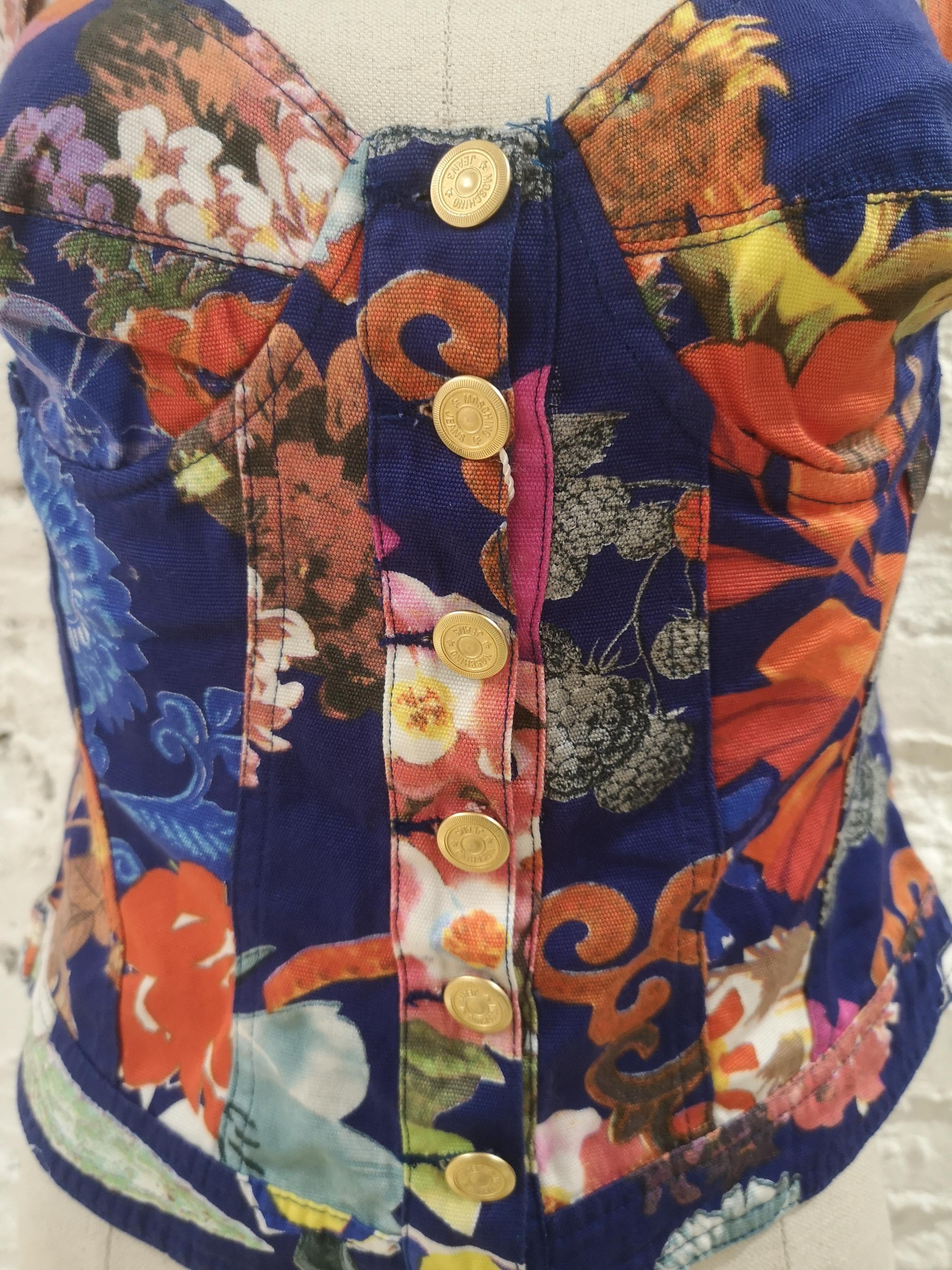 Moschino multicoloured corset NWOT
Size M