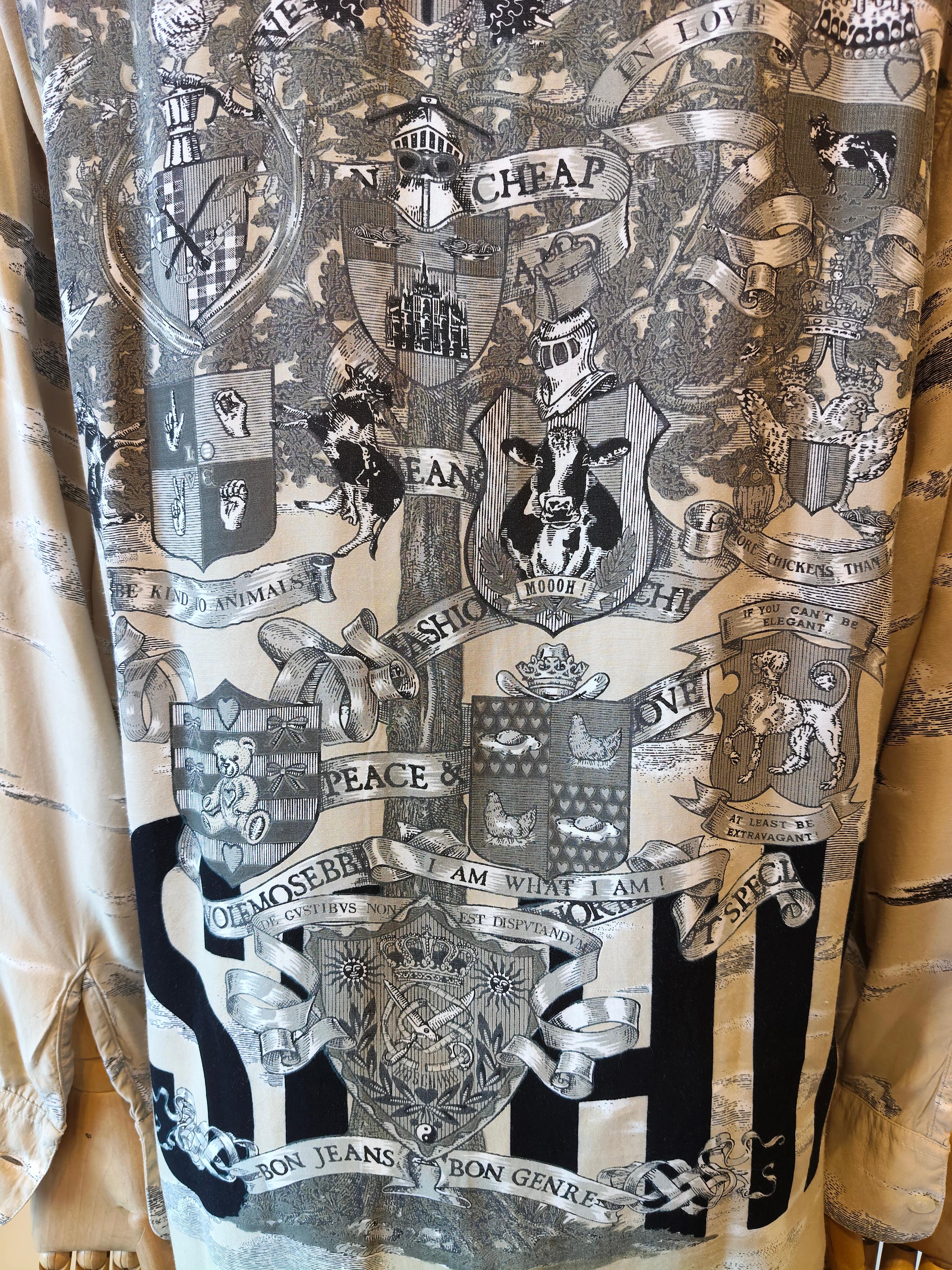 Moschino mehrfarbiges Vintage-Hemd im Angebot 6