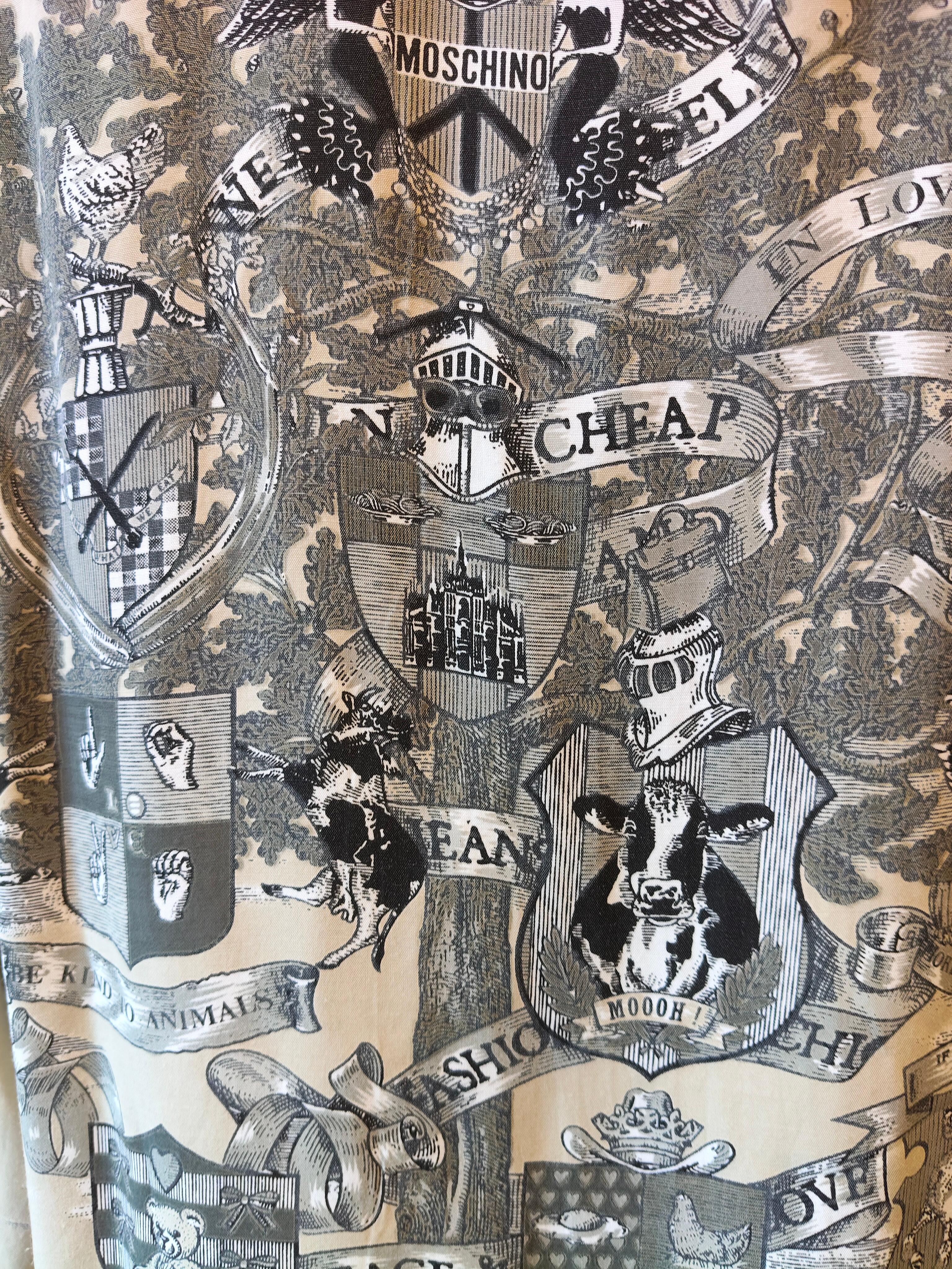 Moschino mehrfarbiges Vintage-Hemd für Damen oder Herren im Angebot