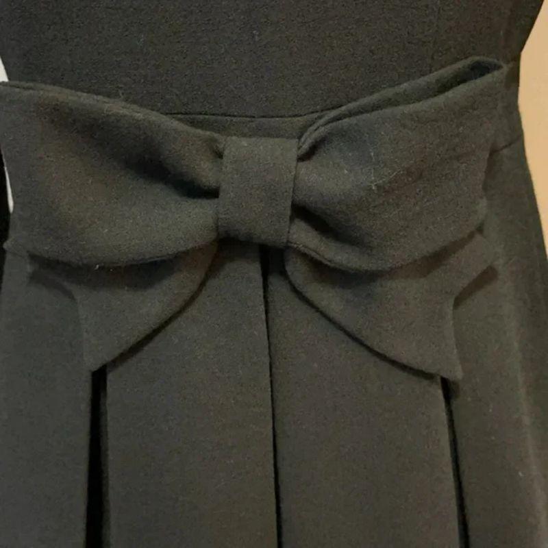Moschino Nature Friendly Garment Black Bow Blazer In Excellent Condition For Sale In Los Angeles, CA