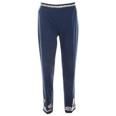 Moschino - Pantalon ajusté en coton bleu marine brodé et orné de détails, taille M